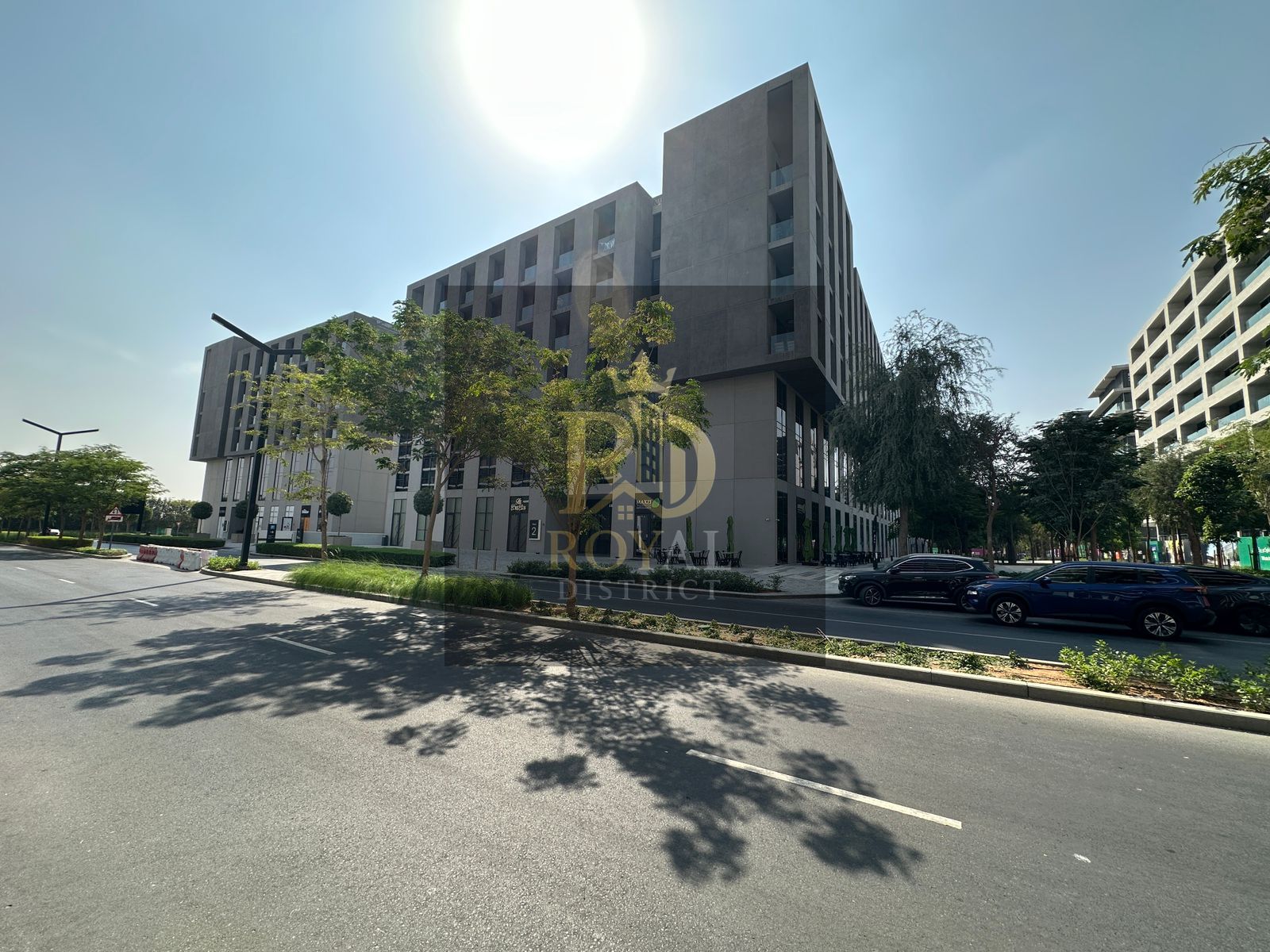 HOT OPPORTUNITY | LUXURY APARTMENT | 2 BED FULLY FURNISHED | FREEHOLD PROPERTY | PRIME LOCATION |