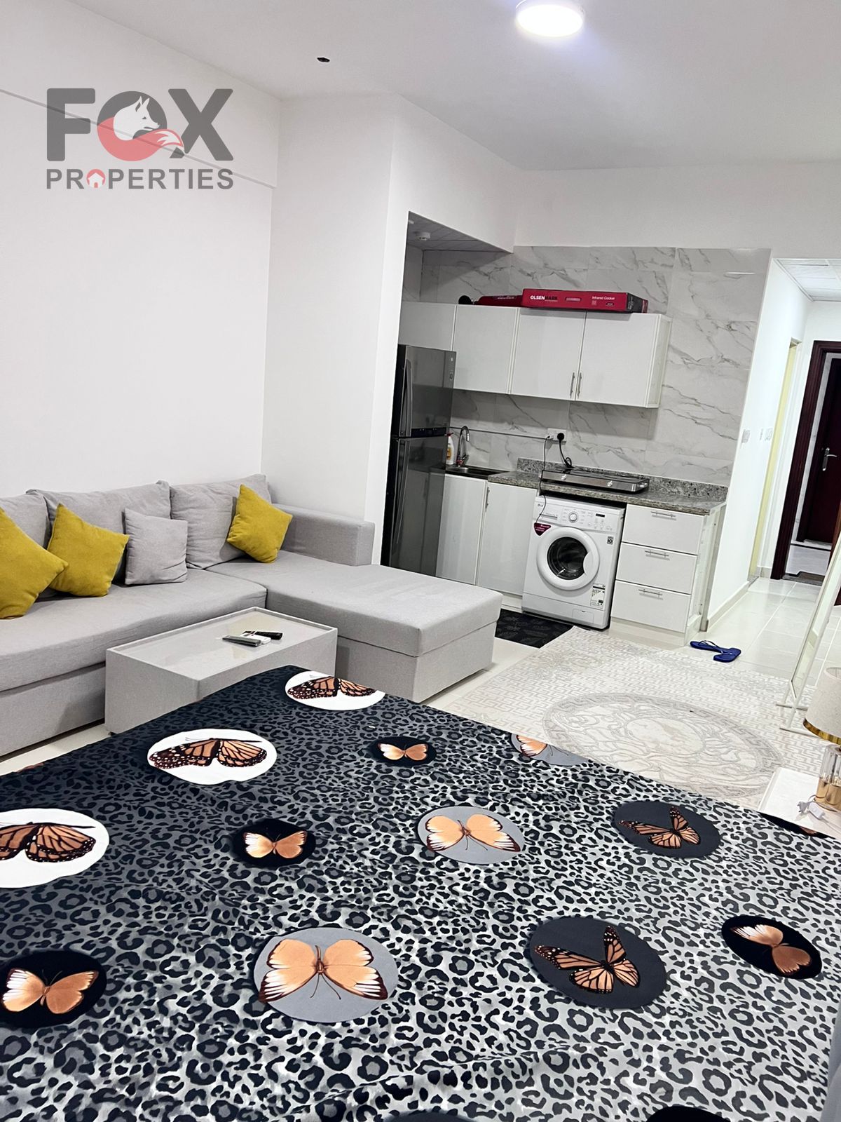 Furnished studio for monthly rent in Al Rashidiya 1 area in Ajman. First tenant, new furniture, family building, all bills included, balcony.