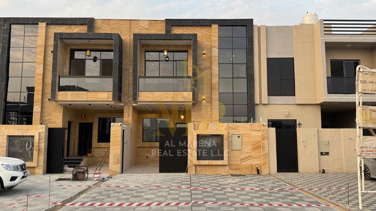 5-Bedroom Villa for Sale in a Prime Location - Price Includes Fees