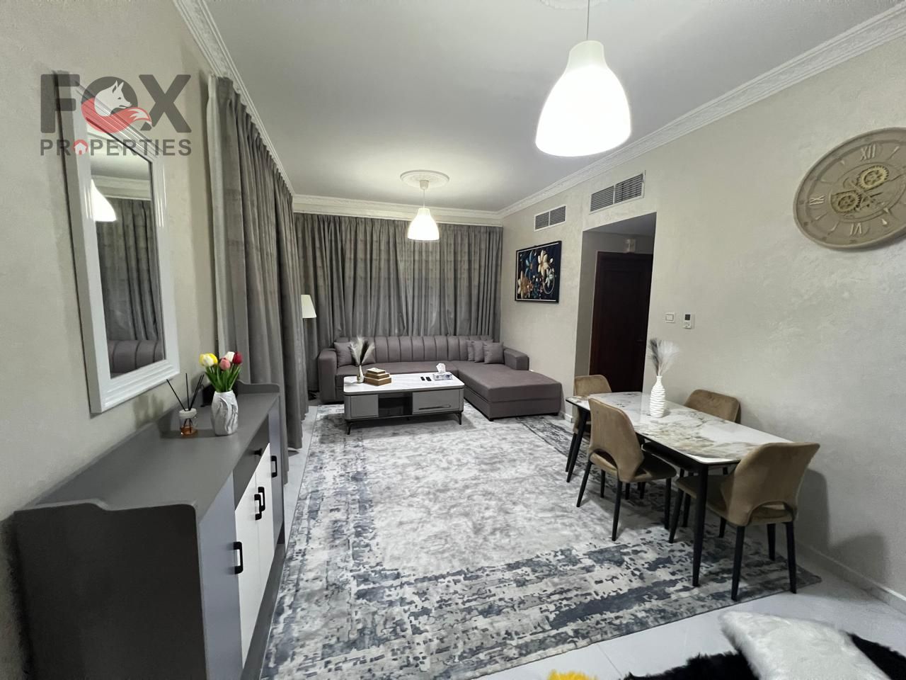 Payment facilities, close to all services, practical design and comfortable spaces