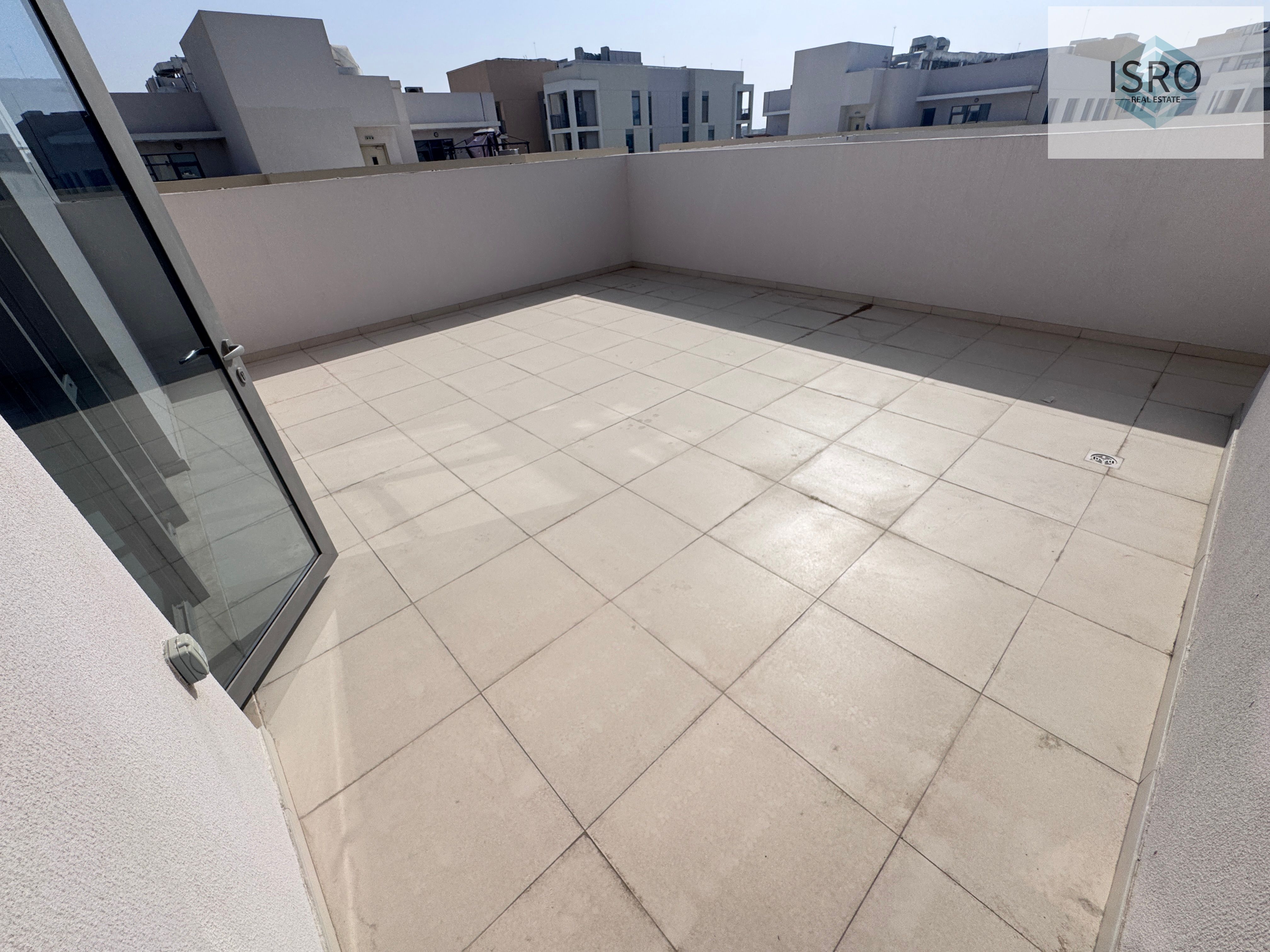 Big TERRACE || Pool view 1-BHK with 2-bath Close to zahia mall