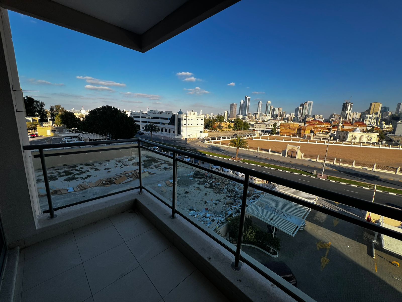Parking • 2 Balconies • Gym • Swimming Pool • Private Beach • Sea View