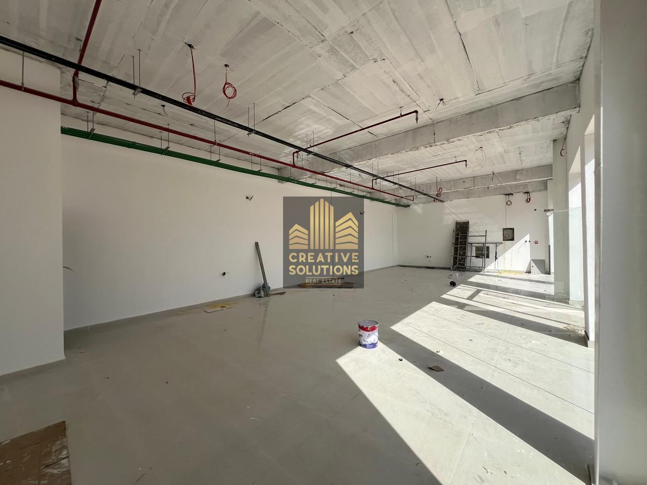 GOOD LOCATION SHOP FOR RENT BRAND NEW MAIN ROAD