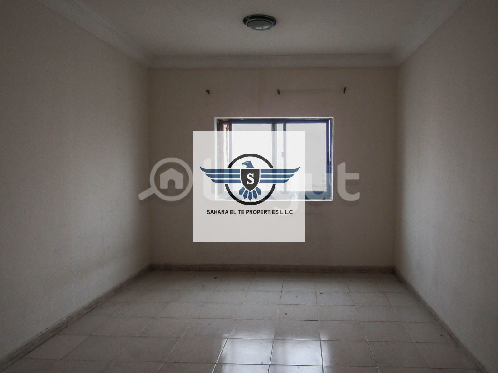 Spacious 2bhk with balcony separate hall very close to Al Nahda parak available in Al Nahda Sharjah