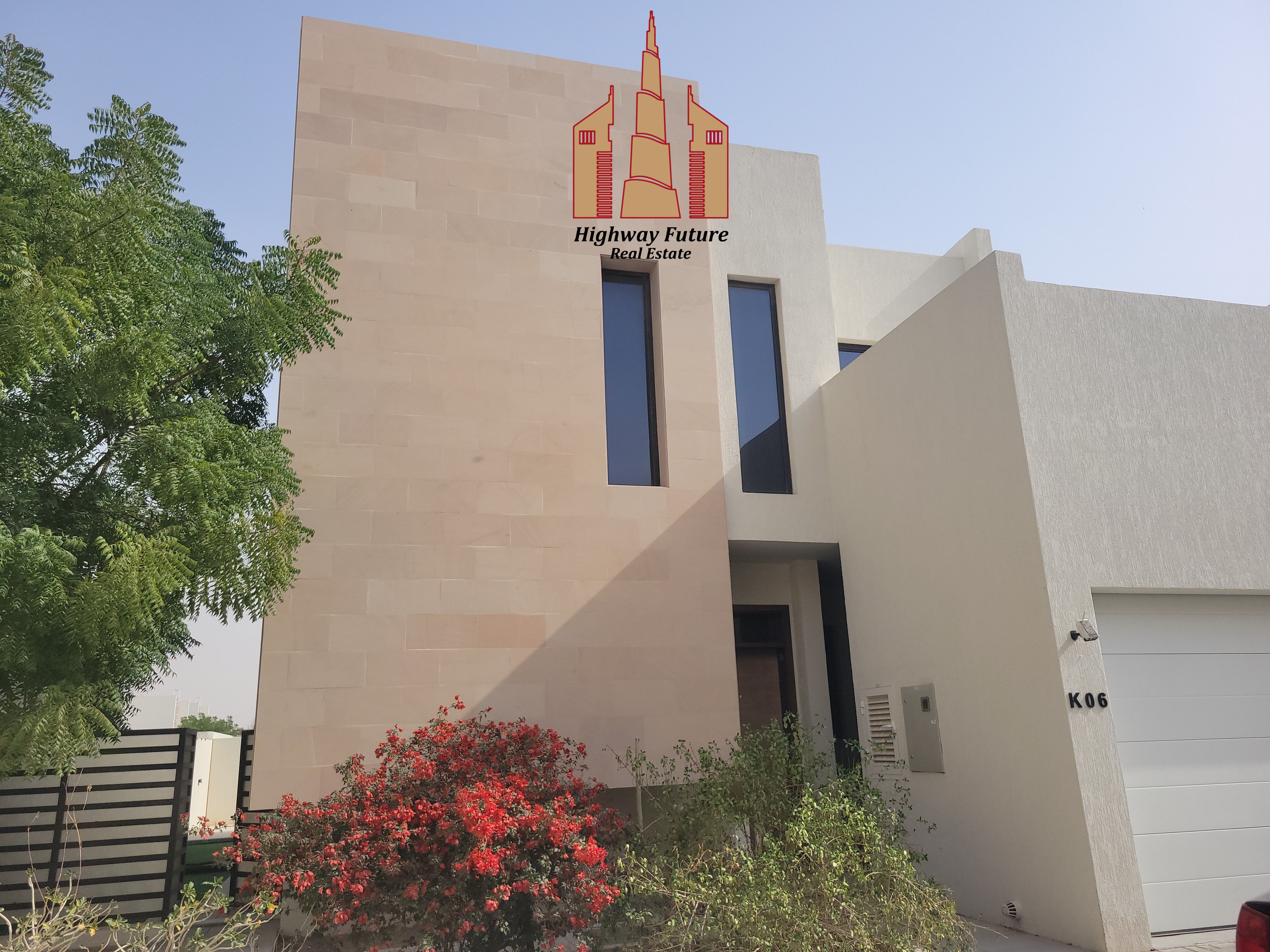 Spacious 4bhk Townhouse just 140k in Nasma Area