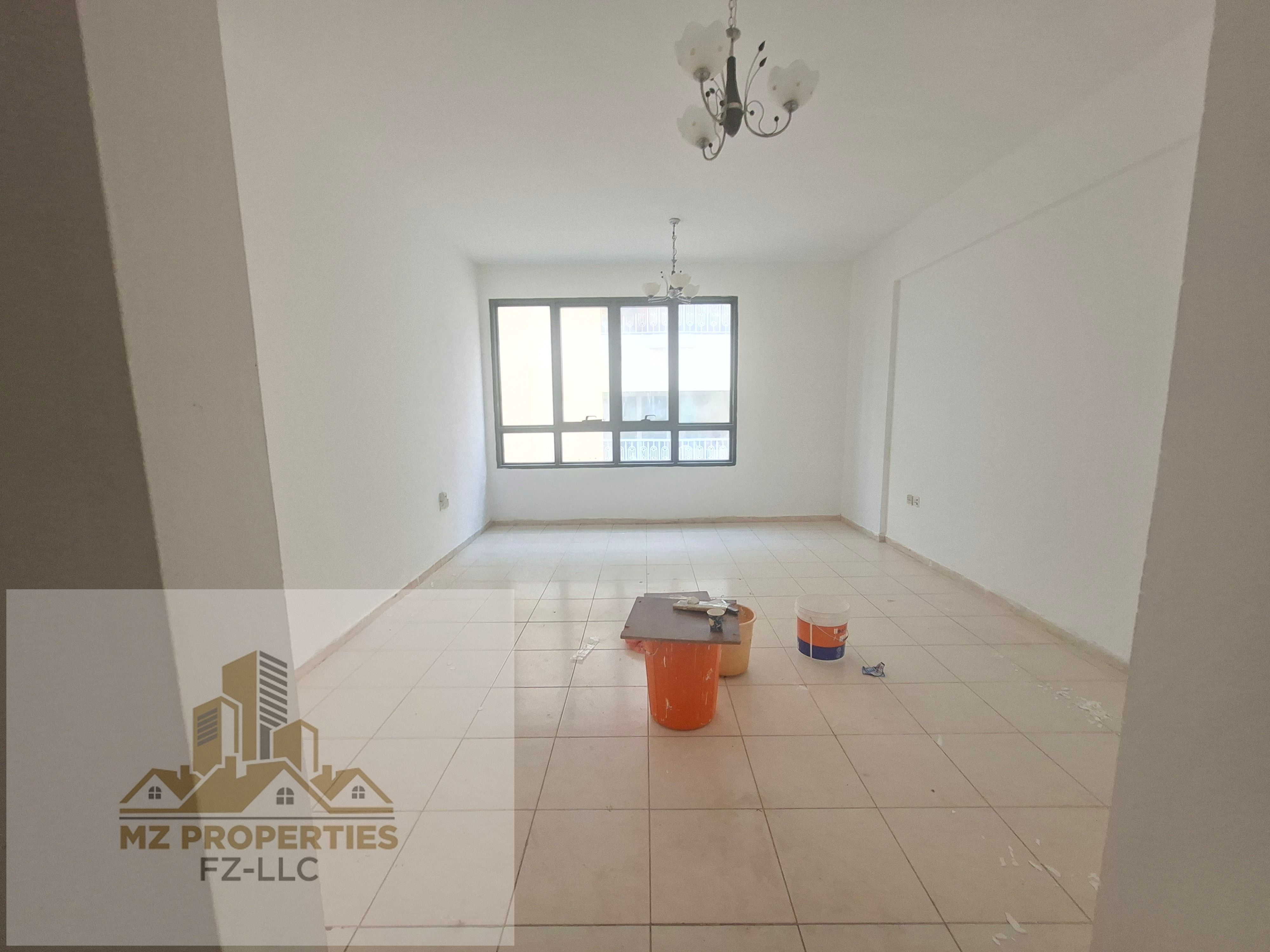 CHILLER FREE ! 1 BEDROOM CLOSE HALL ! FAMILY BUILDING ! IDEAL LOCATION ! REASONABLE PRICES ! IN 36999