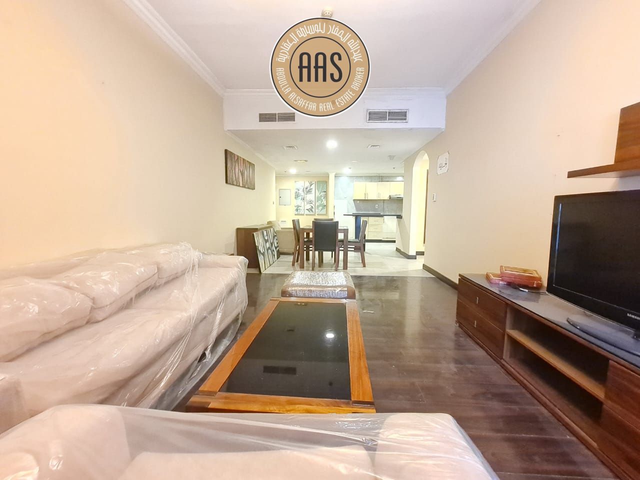 Chiller free luxurious fully furnished huge 1bhk with all amenities