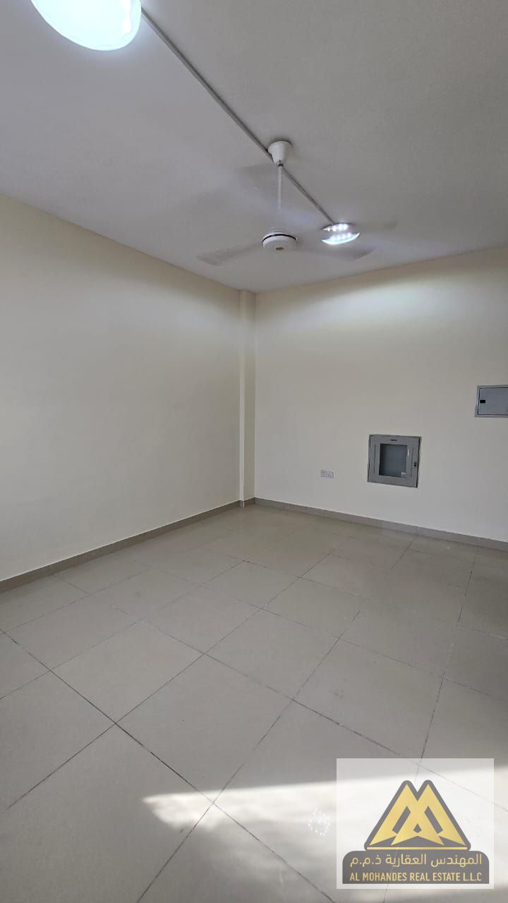 Annual Rent – 1 Bedroom Apartment with Balcony | Al Nuaimiya 3 – Ajman One-bedroom apartment available for annual rent with spacious layout, central