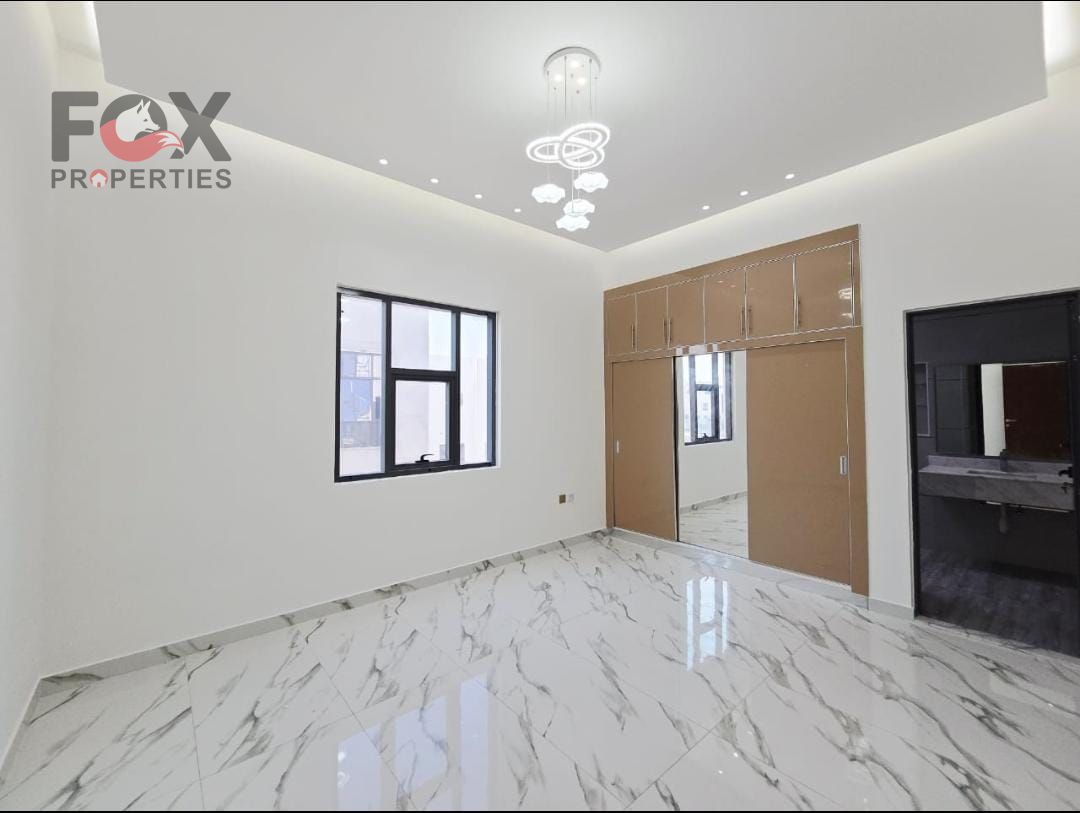Payment facilities, close to all services, practical design and comfortable spaces