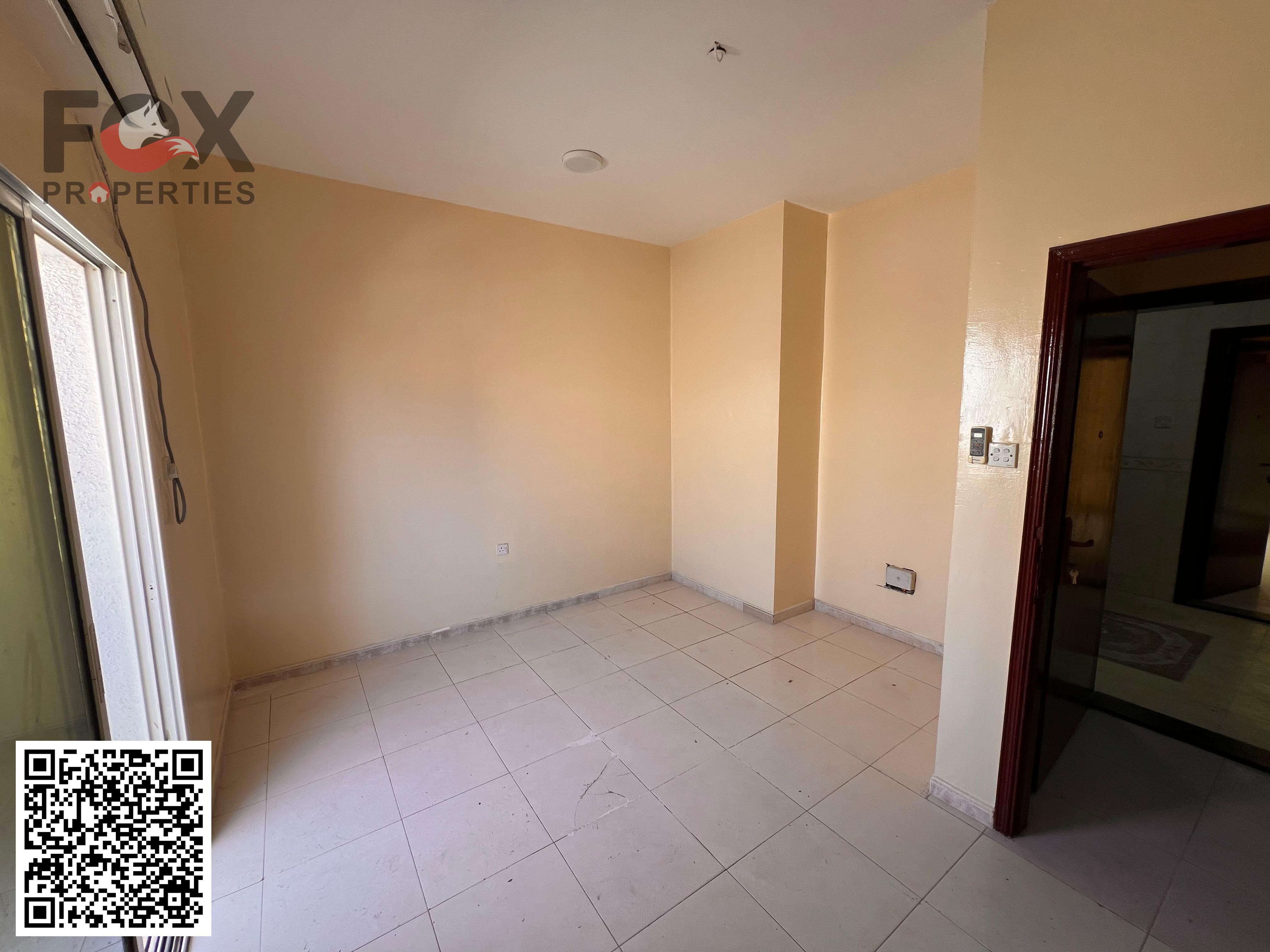 In a prime location close to schools and services | Easy access to Dubai | Spacious with a separate lounge