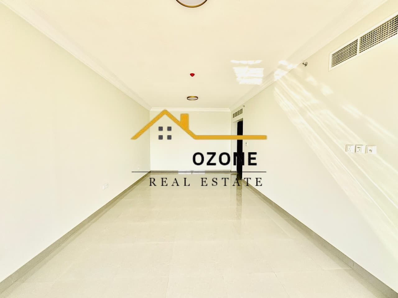 LUXURY BRAND NEW 1BHK WITH 30 DAYS FREE //FREE COVER PARKING//FREE MAINTENANCE//FAMILY FRIENDLY BUILDING//