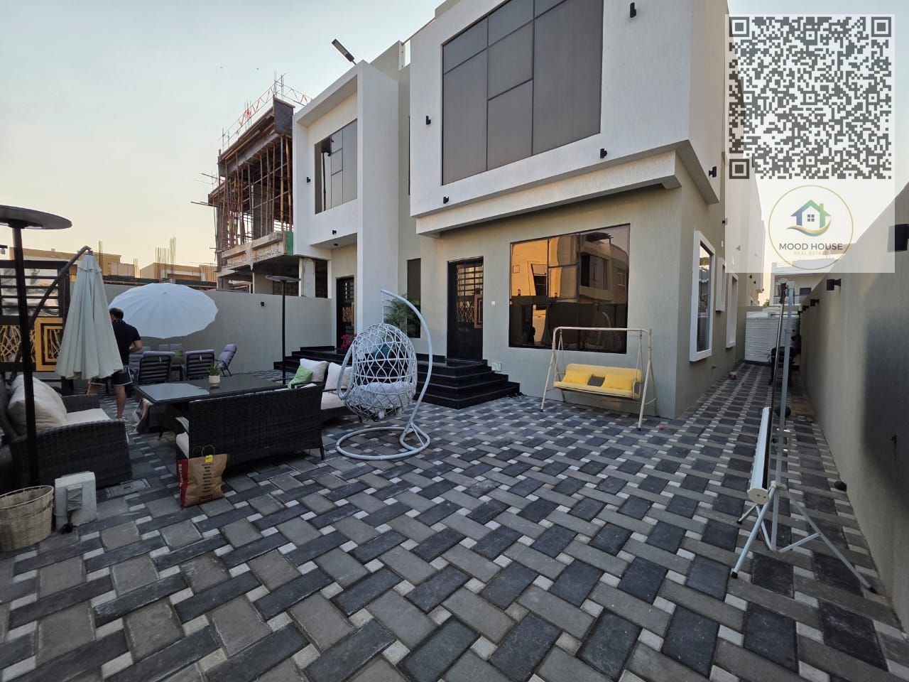 A distinctive villa available for annual rent in a prime location, offering flexible payment options. Ideal for comfortable family living, with easy a