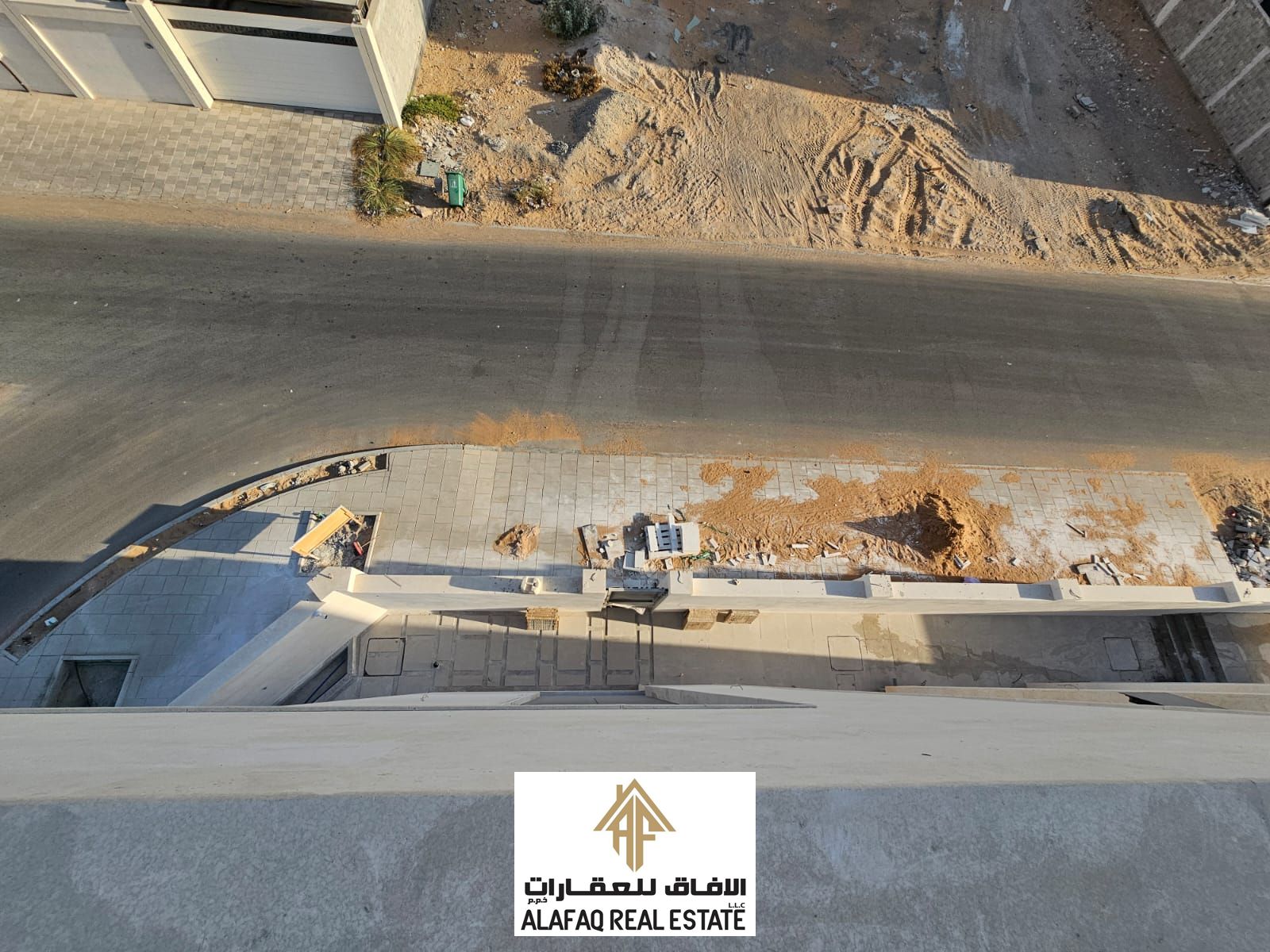 Luxury Corner Villa for Sale in Al Zahia Ajman | Private Build | 3 Floors | 7 Master Bedrooms | Fuji Elevator | Rooftop Seating | Utilities Included
