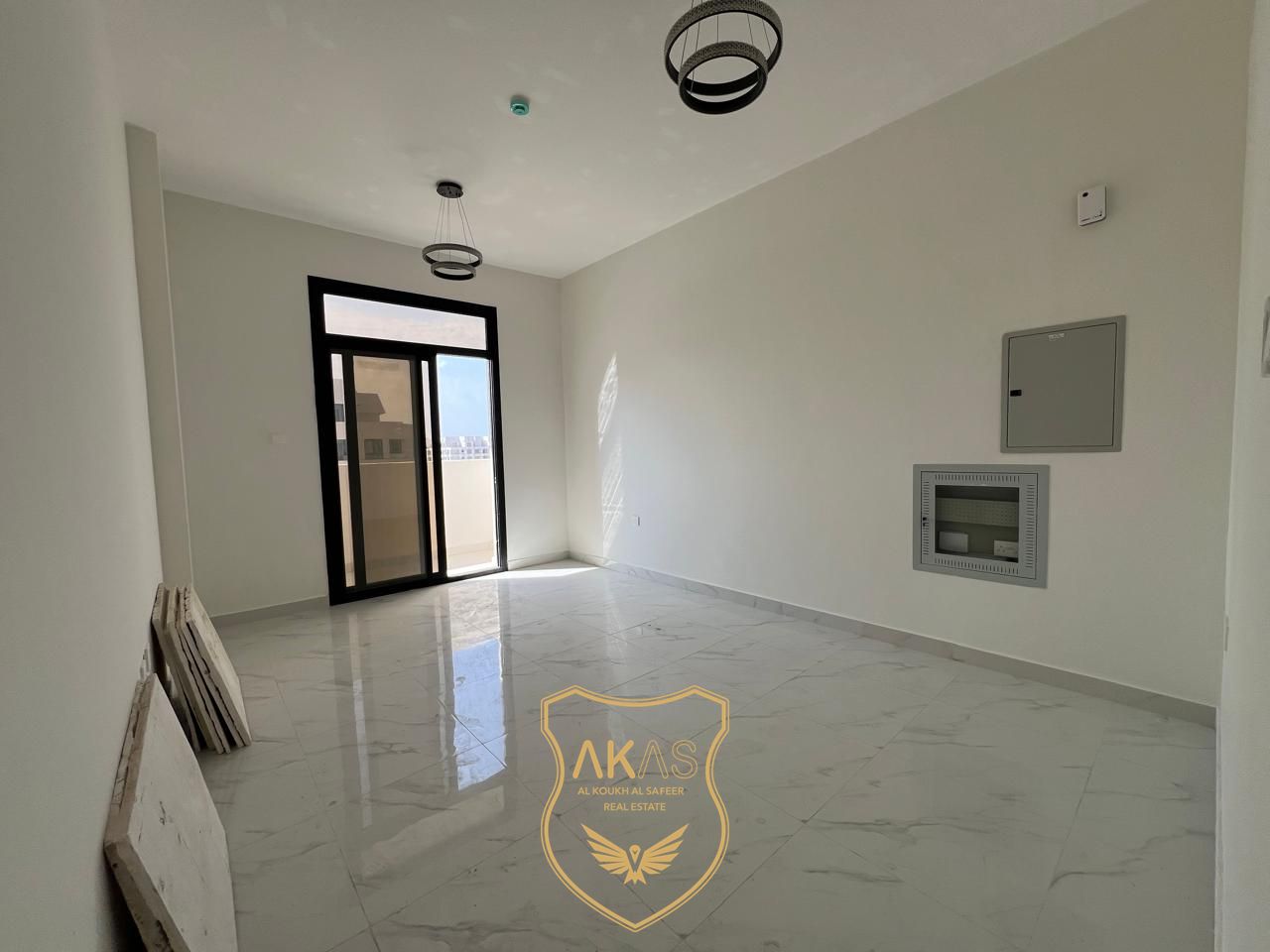 Brand New luxury 1BHK with Balcony. Best place for family