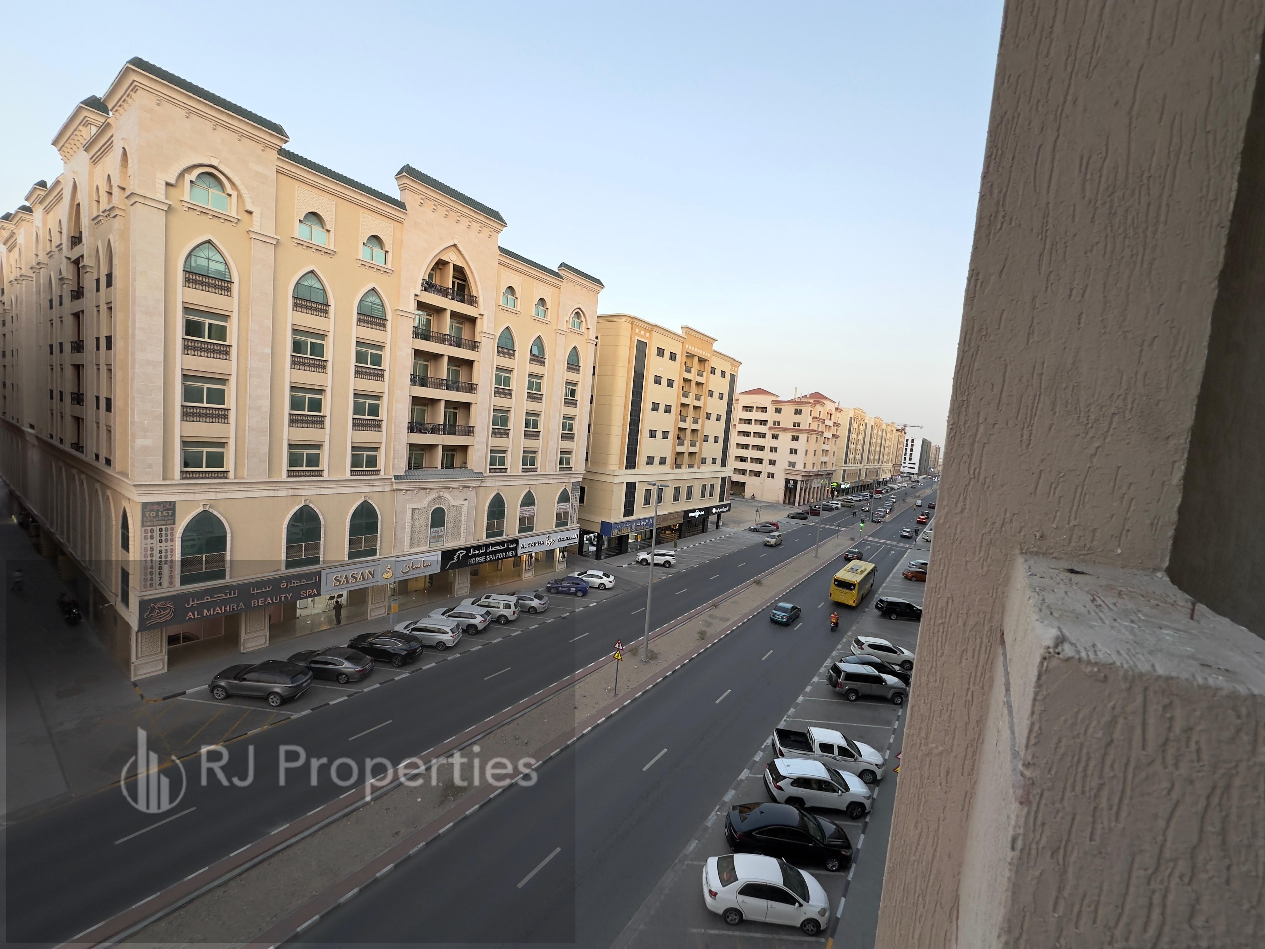 VERY SPACIOUS 2BHK WITH WARDROBE BALCONY OPEN VIEW