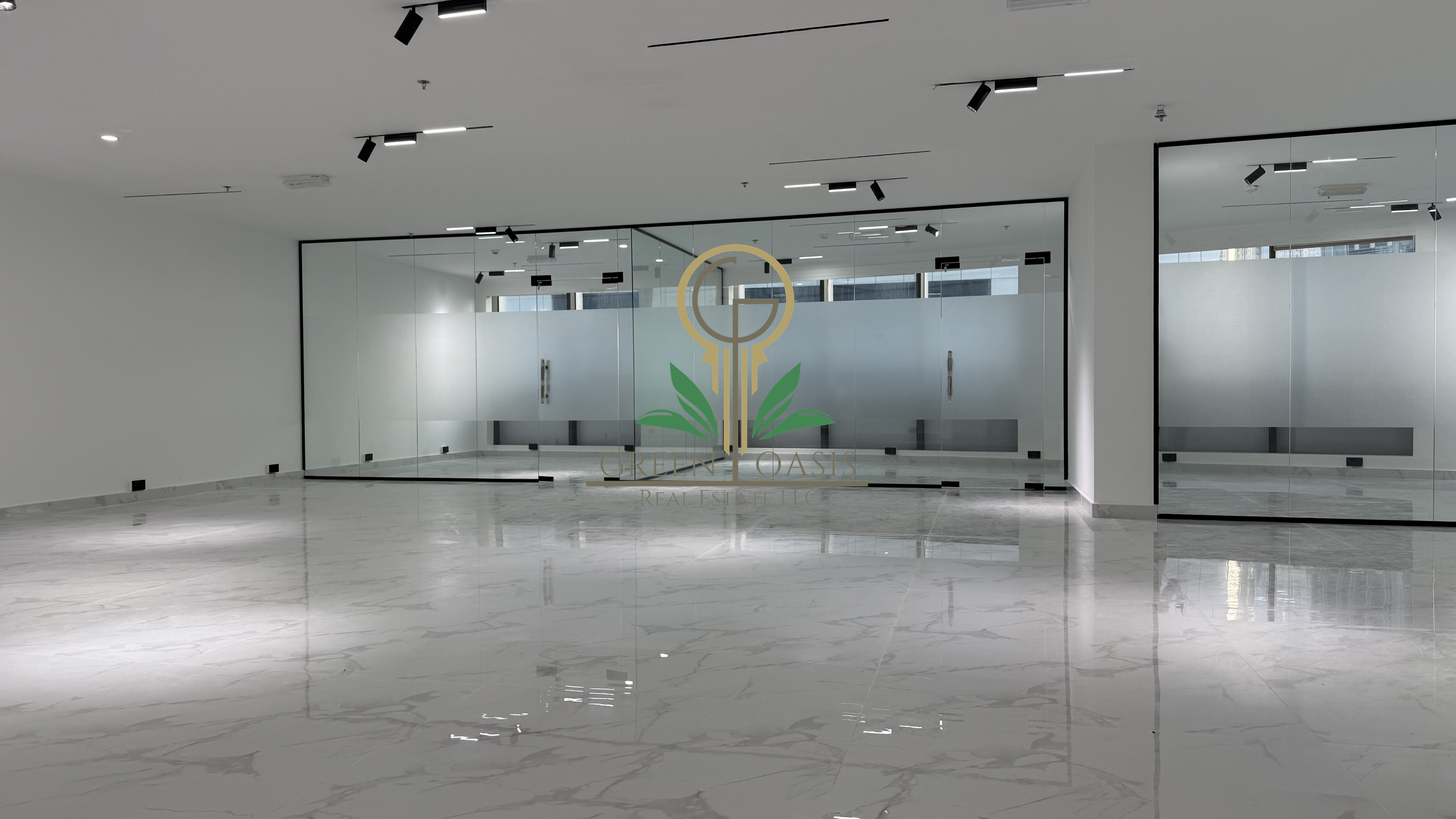 Brand-New Renovated | Vacant | Close to Metro
