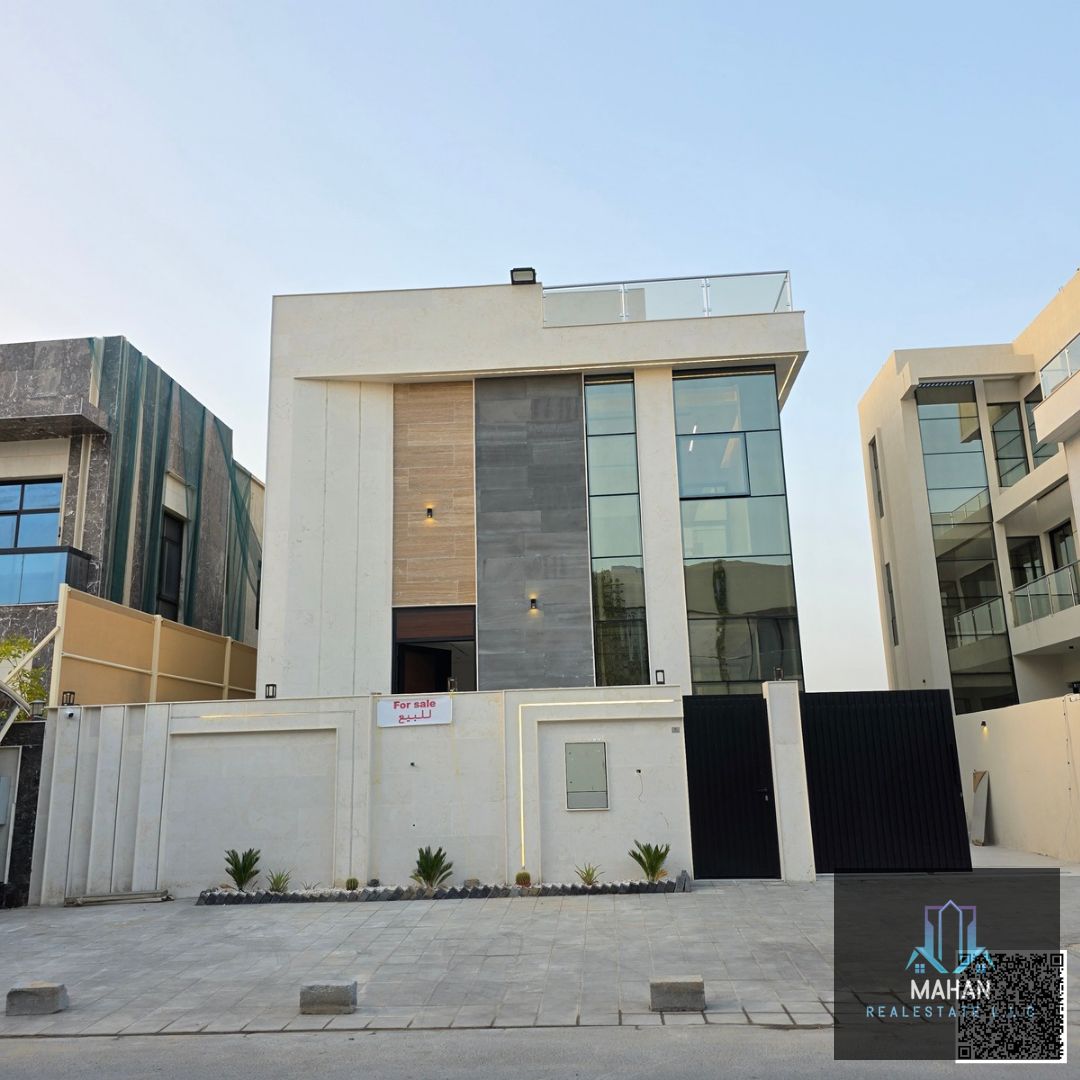 For sale in Al Yasmin (Al Maidan): Two two-story villas with a rooftop terrace and swimming pool. Land area: 280 square meters. Consisting of 6 rooms with dressing rooms. Central air conditioning ductwork only. CCTV surveillance. Ground floor: Living room