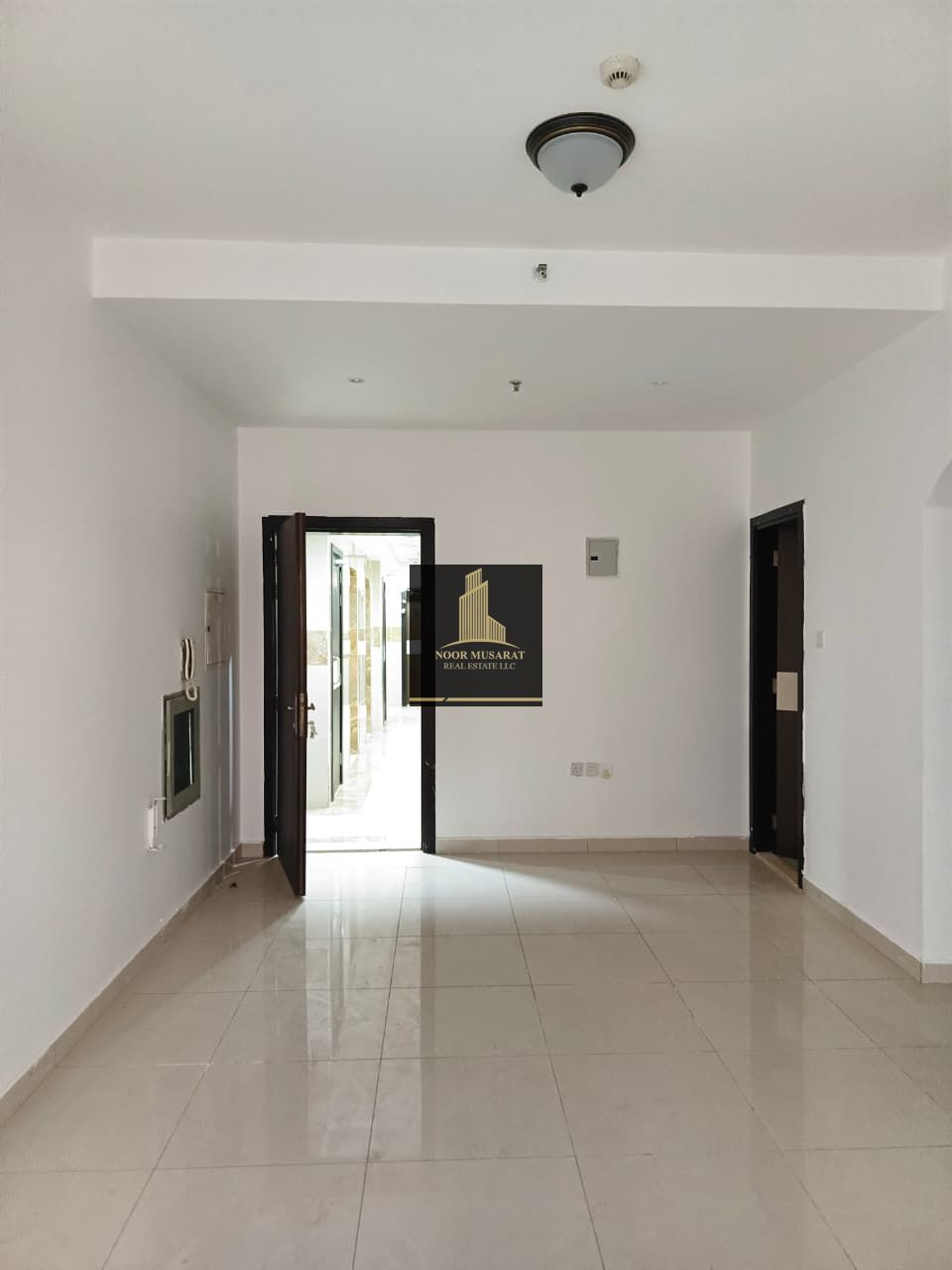 Free Parking , Neat And Clean 2bhk With 2 Washrooms Only In 48k Close To Nesto Shj Call Zain