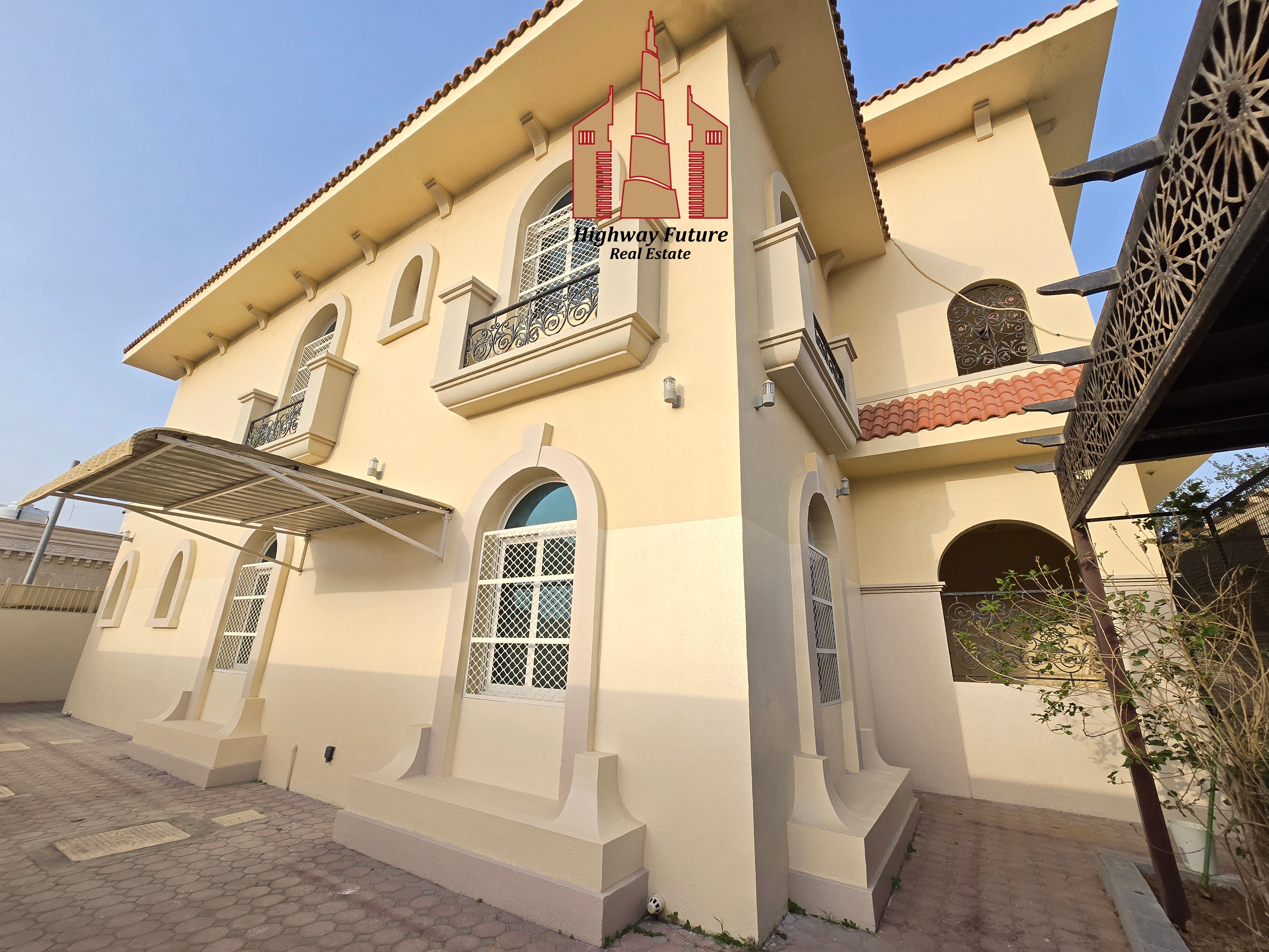 Sea view open view 8 bedroom like new villa balcony wardrobes 2 hall Majlis central ac 2 villa 5.5m