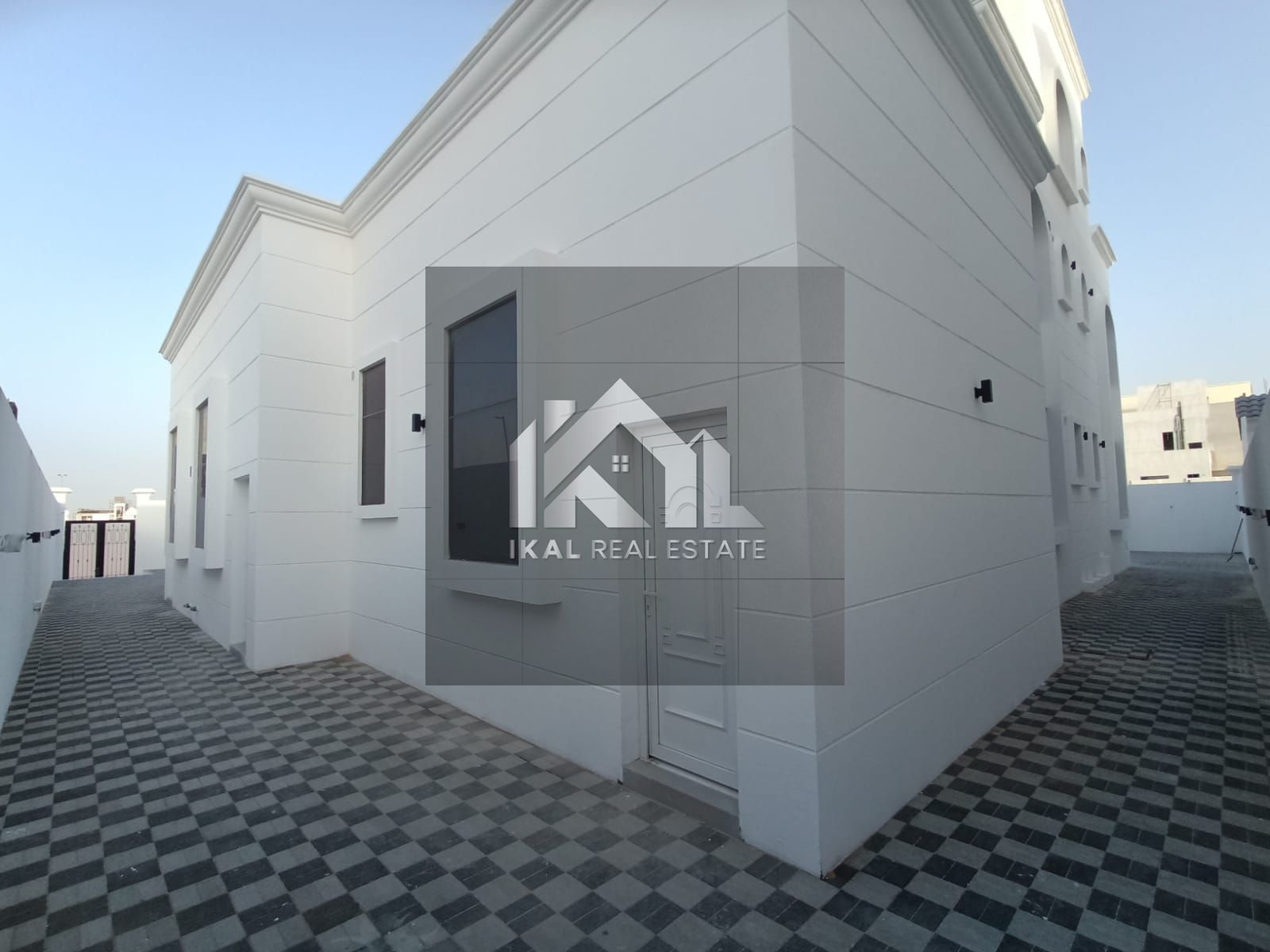 Bright Studio Apartment for Rent / Private Entrance / Rayed City / Great Location / 32 K