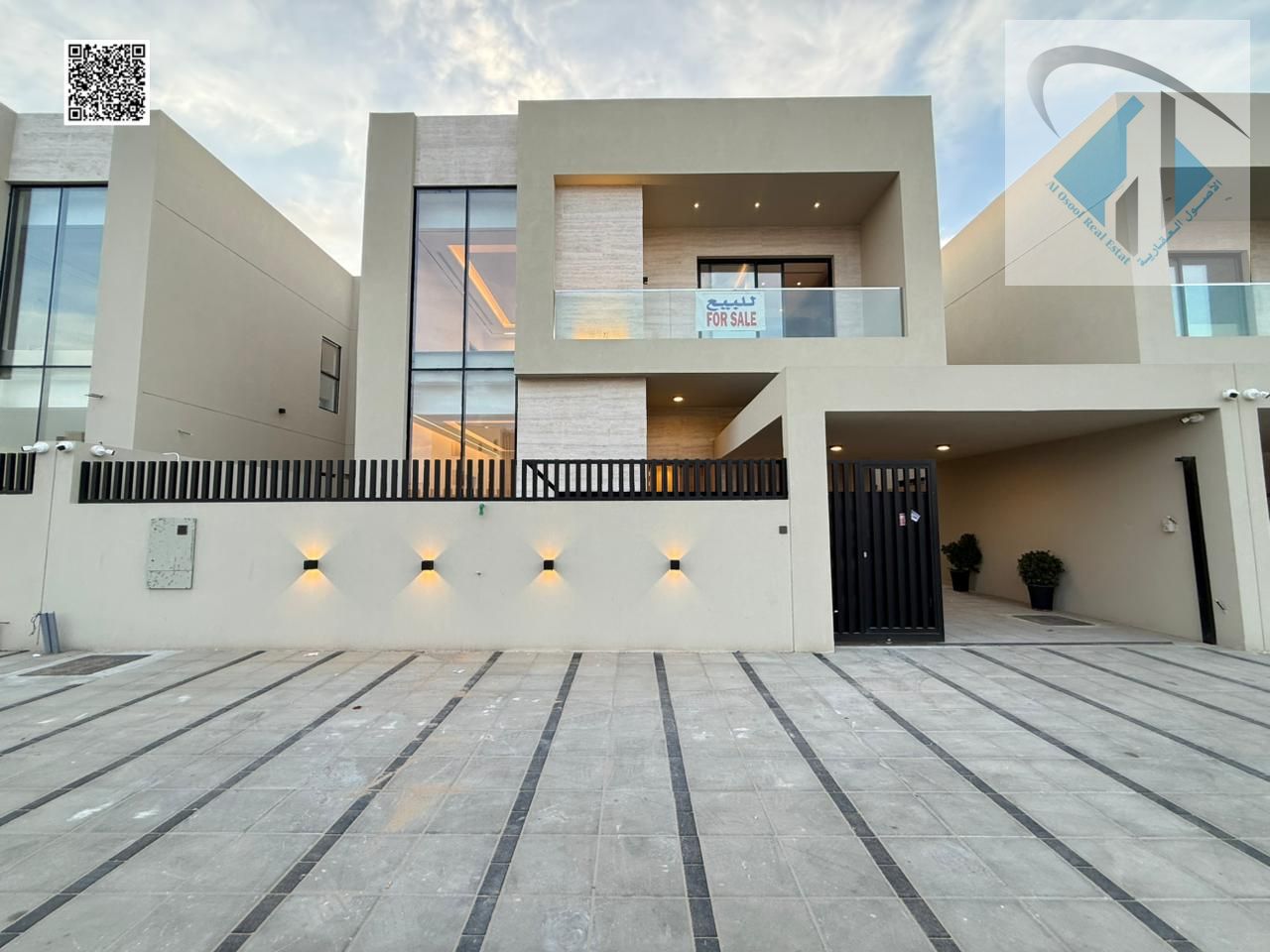 Villa for sale, European finishing, registration fees included, with swimming pool