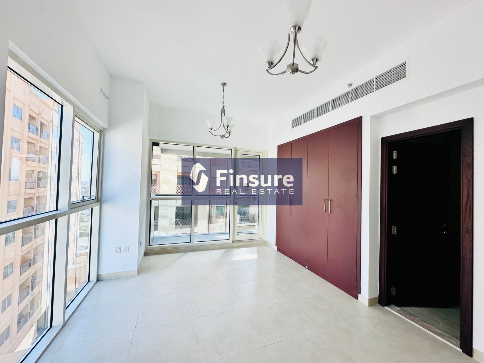 Brand New 1BR | Near Metro Station