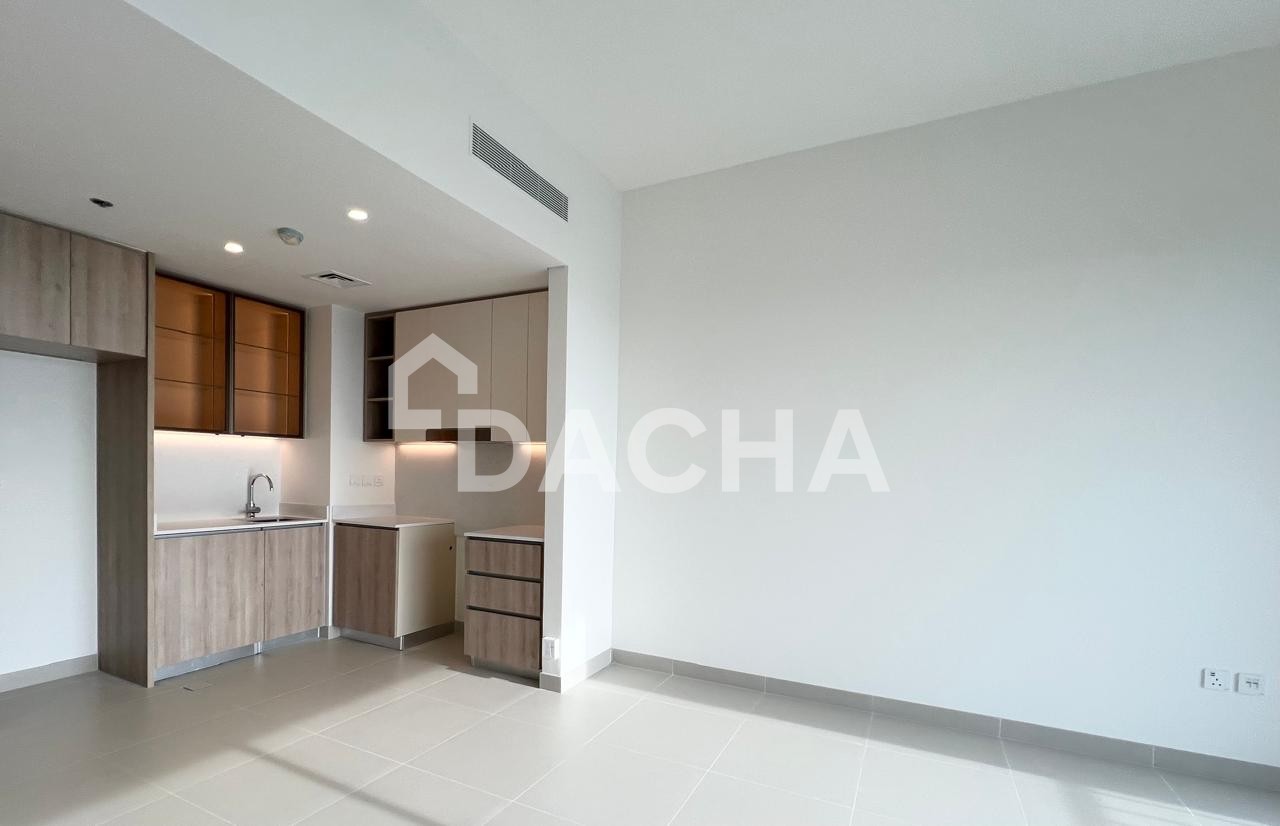 Brand New | High Floor | Park Access