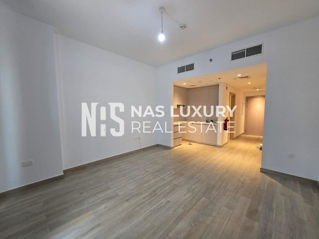 Modern Studio | Full Facilities | Best Price