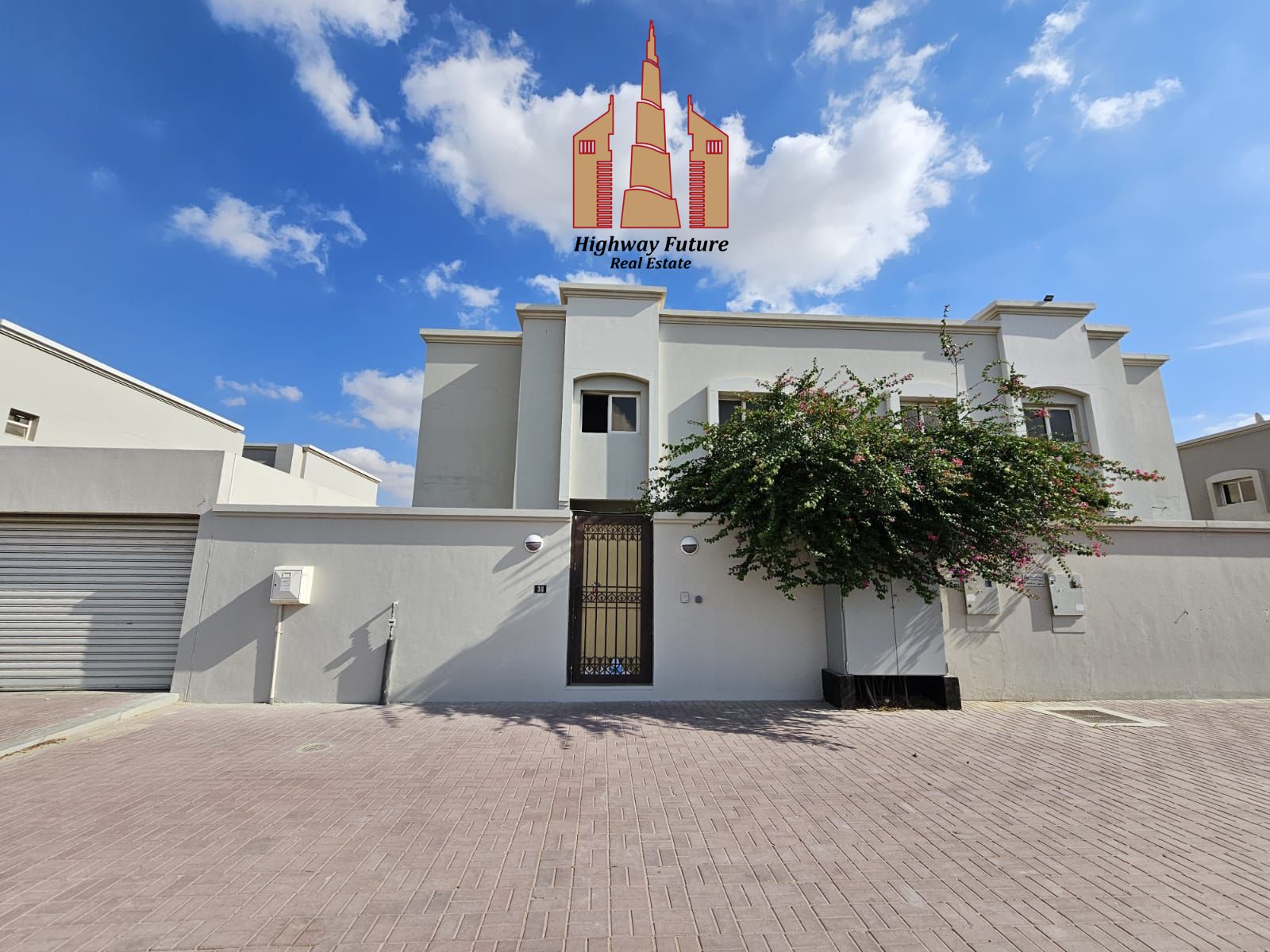 luxurious amazing 4bhk ready to move hot offer