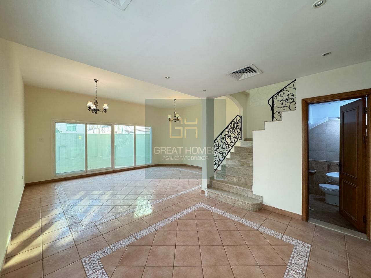 Semi detached 3 Bedroom Villa for rent