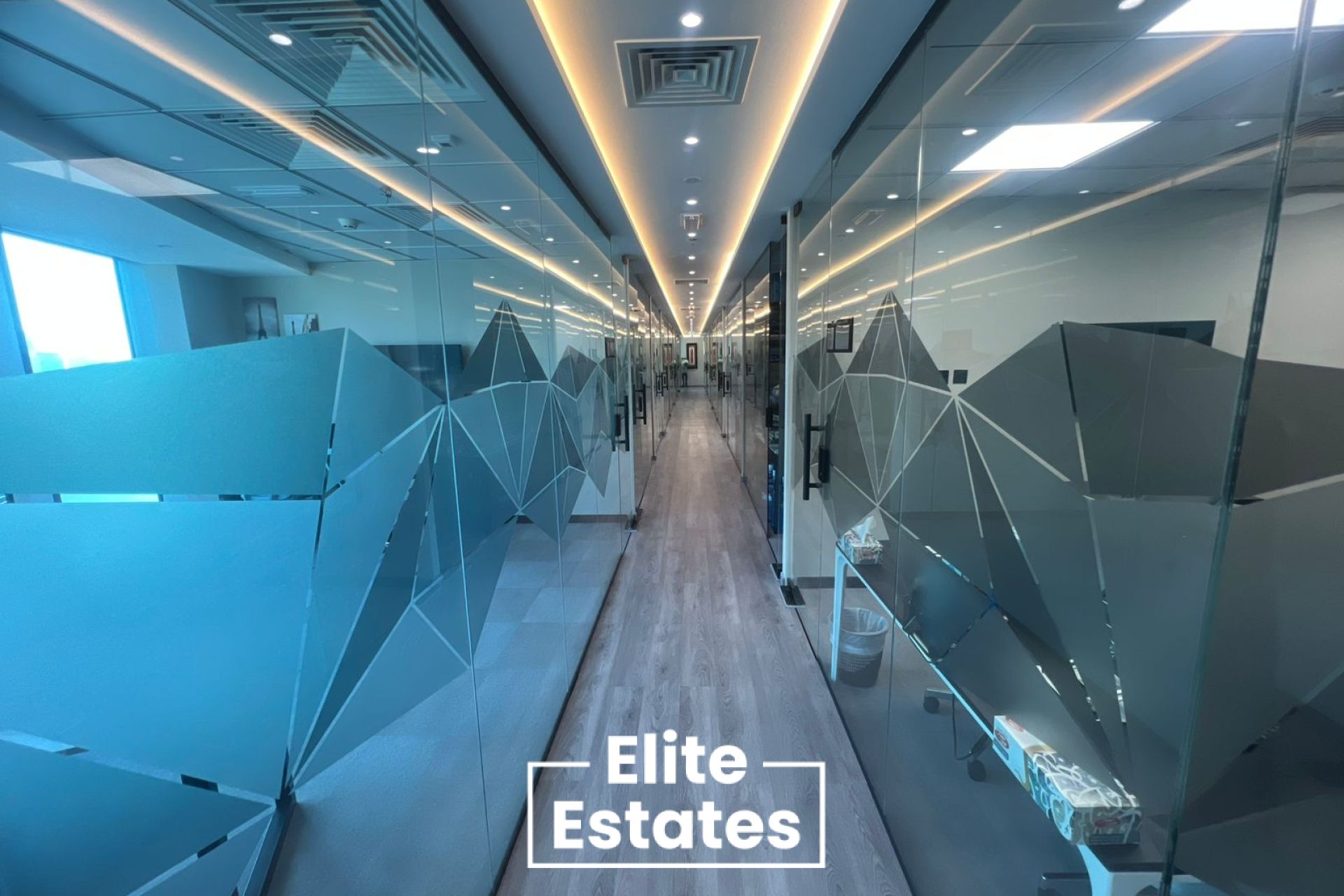 Premium Business Center | Internal View
