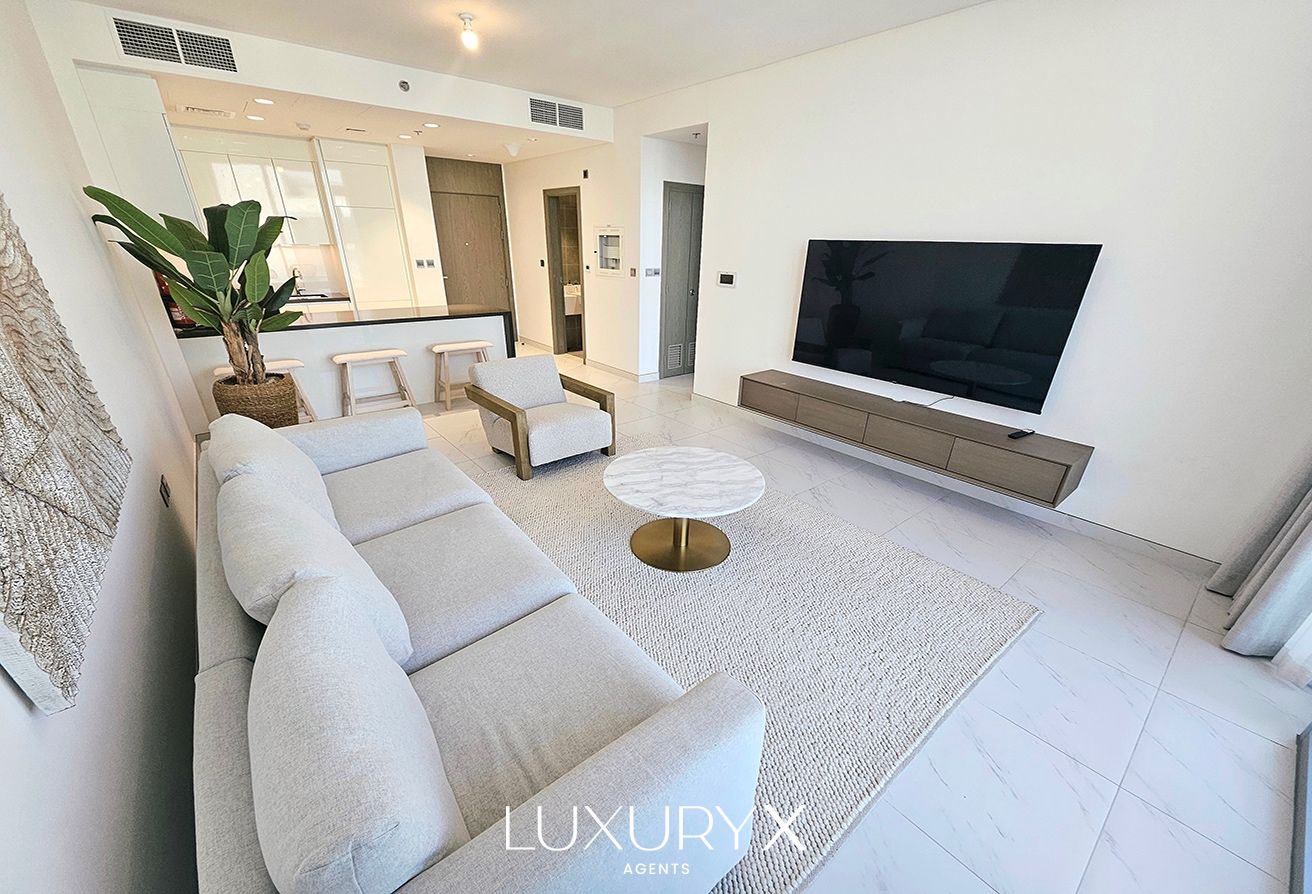 Lagoon and Burj View | Fully Furnished | Vacant