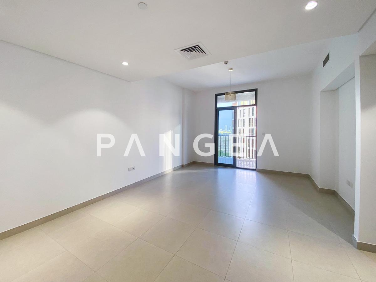 Community View | Ready to move in | Large Layout