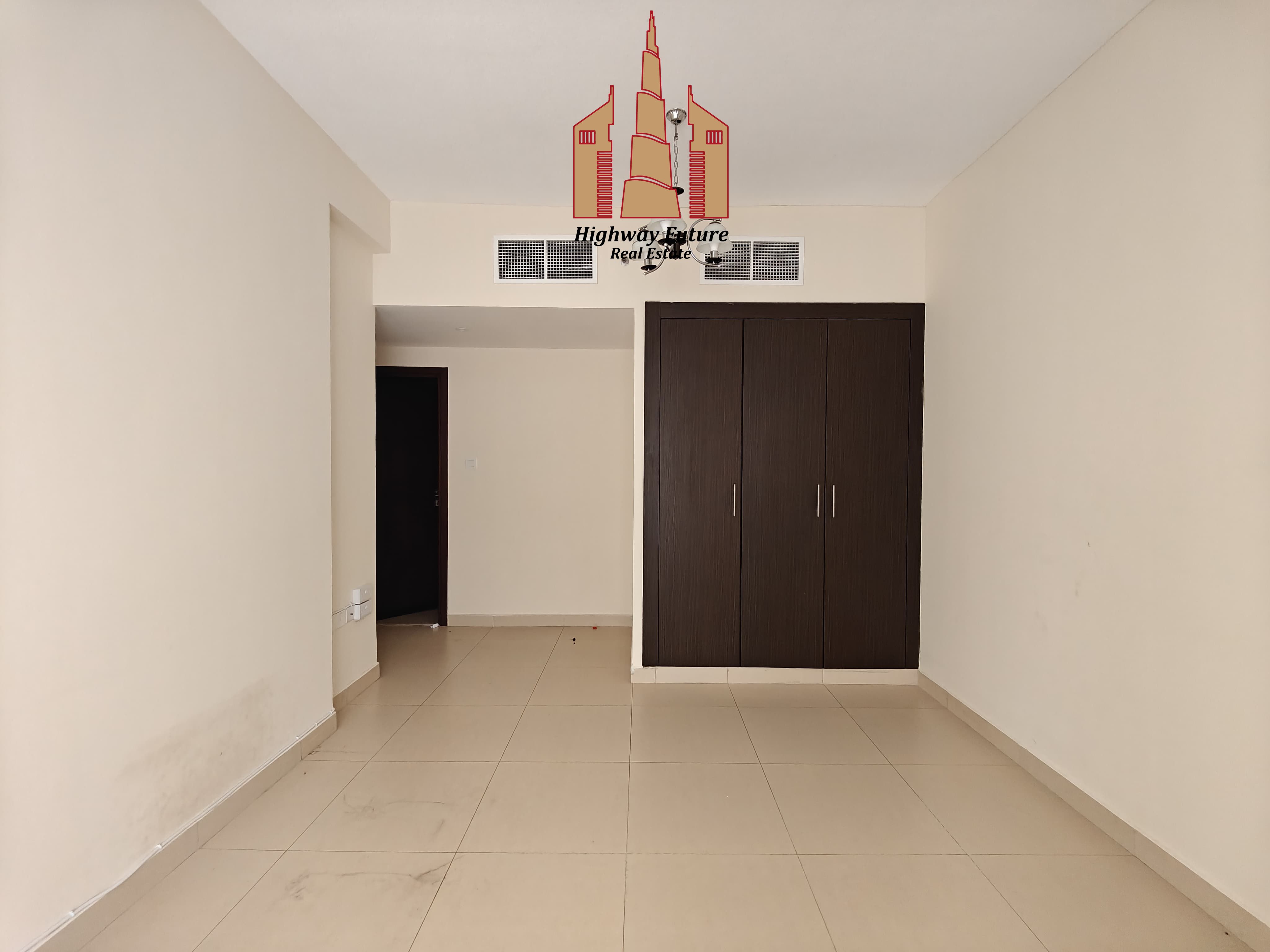 12 Cheque Payment ||Spacious 2BHK Apartment ||School Zone