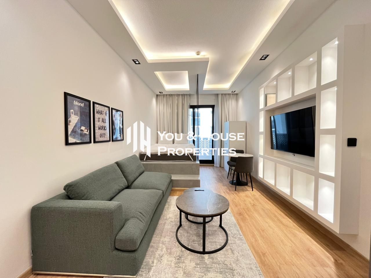 Classy Furnished Studio I Bright & Comfortable I Prime Lcoation