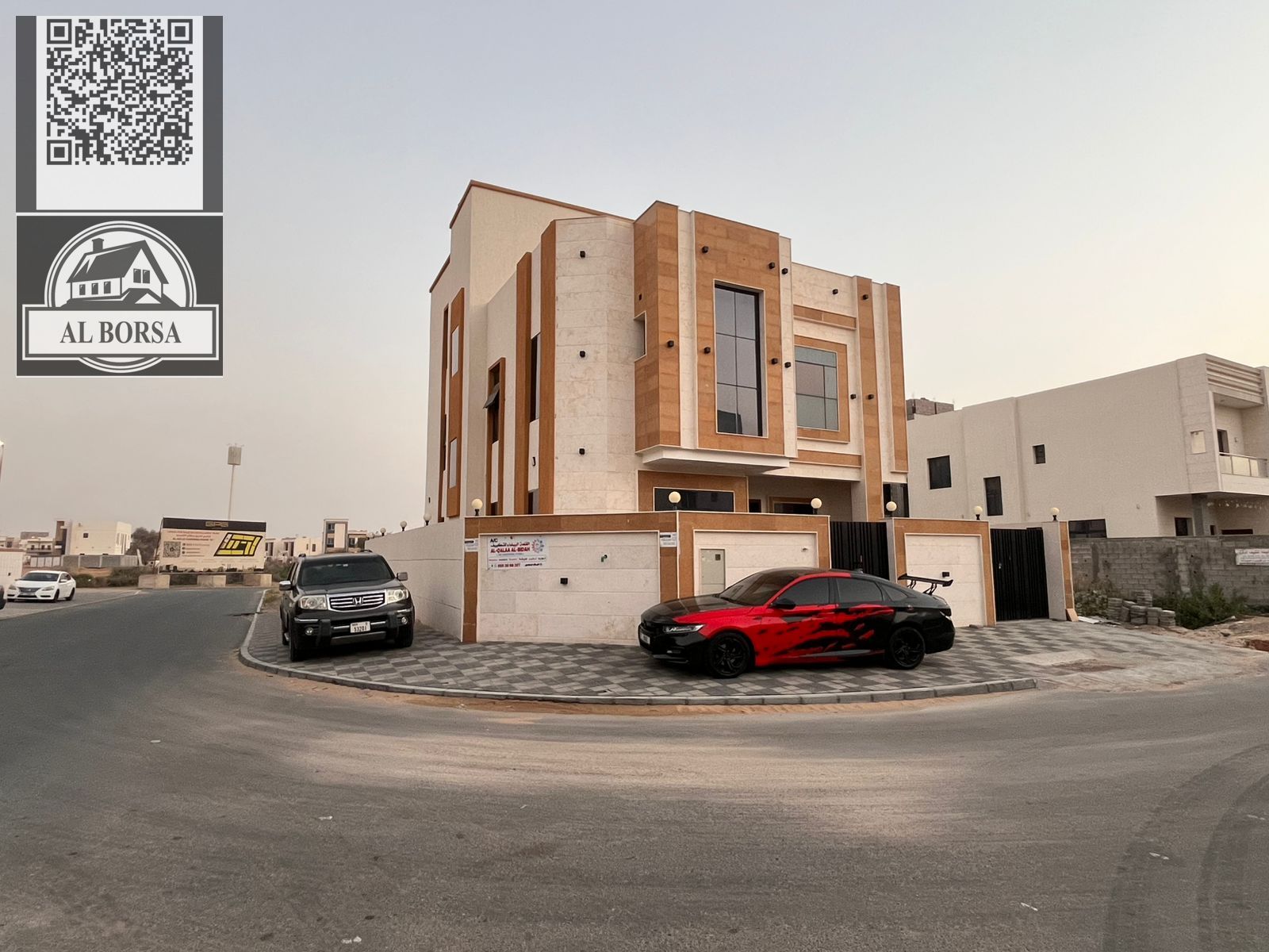 Corner villa for rent in Al Zahia, on the corner of two streets, ground floor, first floor, and roof. 7 master bedrooms, 3 living rooms, majlis.