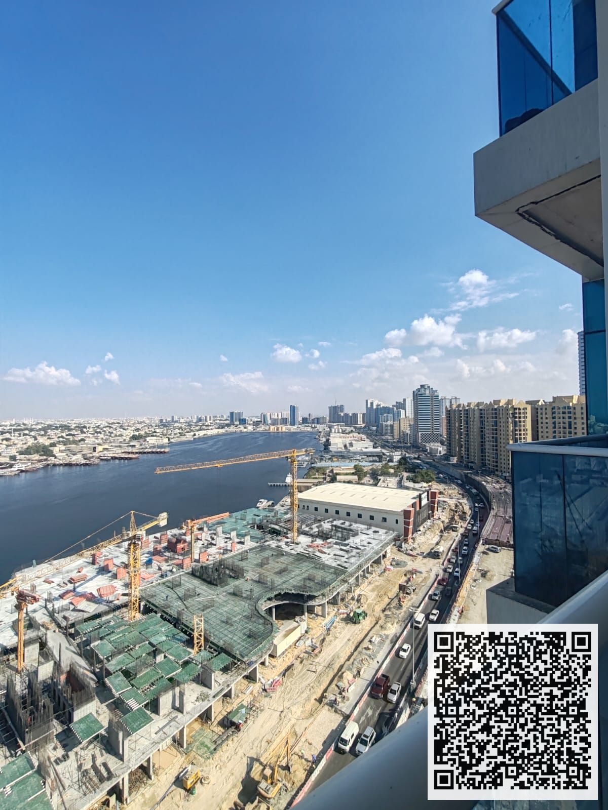 **2-Bedroom Apartment / Sea View / Oasis Tower 1 / Attractive Price / Ideal for Living or Investment**