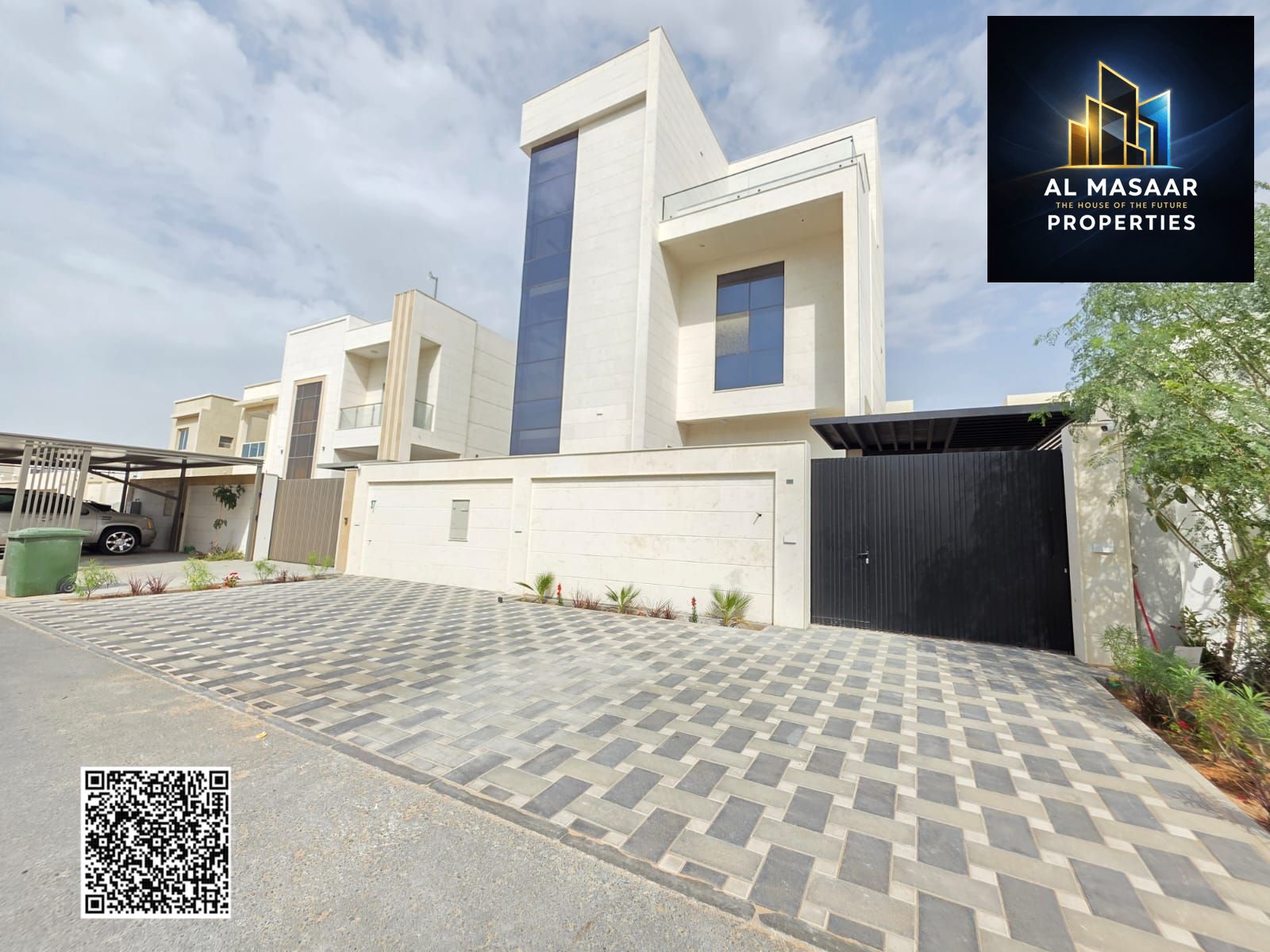 Luxury two-story villa + rooftop directly behind services and near Mohammed Bin Zayed exit | Freehold ownership for all nationalities
