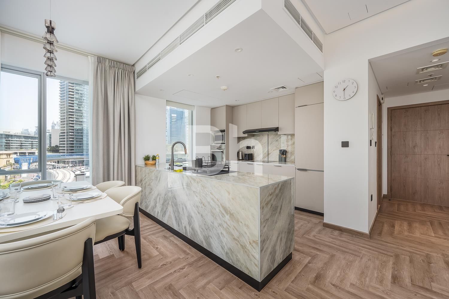 High End Upgrades | Vacant | Spacious Layout