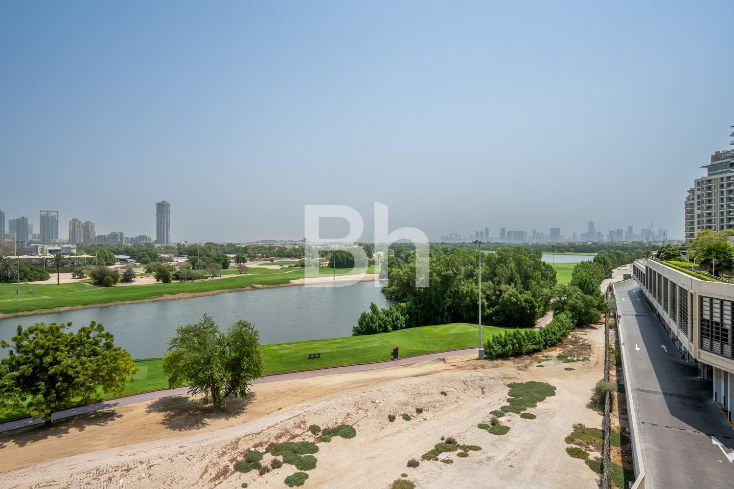 Exceptional Quality | GolfCourse View | Large Type