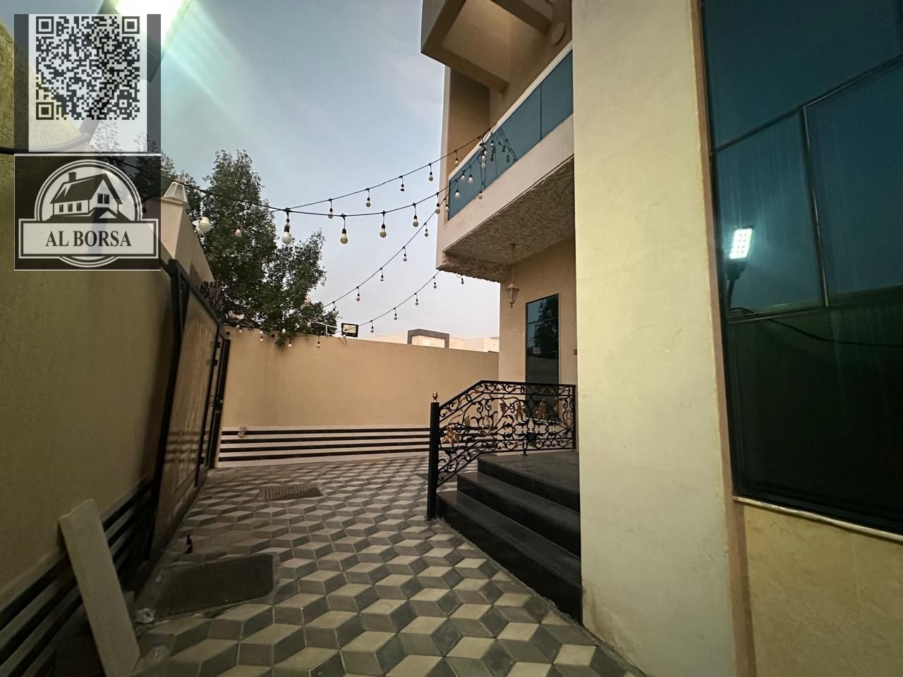Villa for rent in Al Zahia, 5 master bedrooms with built-in wardrobes, elegant finishing, 95,000 dirhams