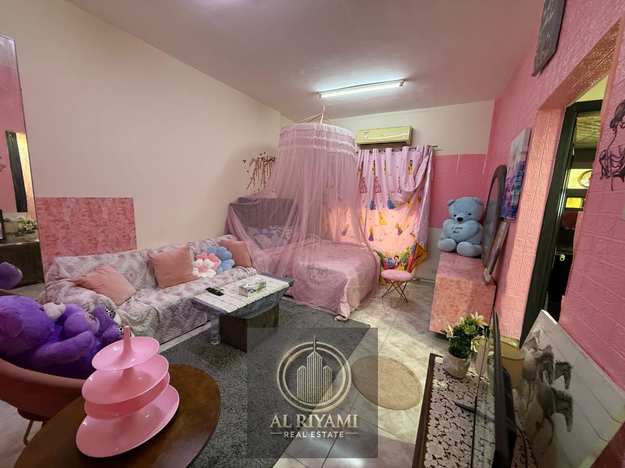 Live by the Sea – Furnished Studio for Monthly Rent