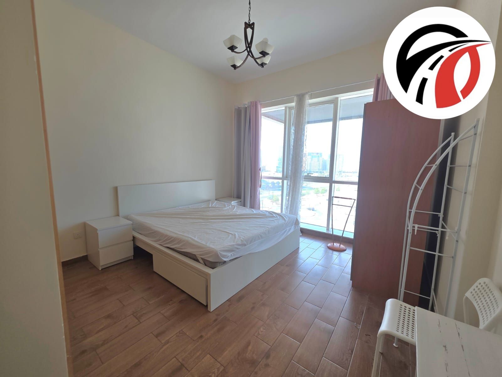 Luxurious 1BR Available For Rent with Full Facilities