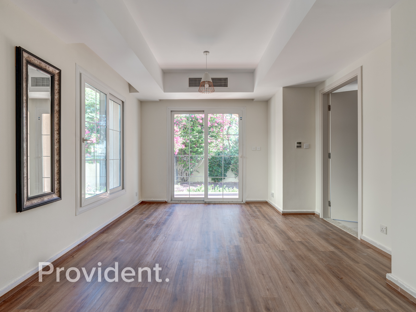 Upgraded | Corner Unit | Ready to Move