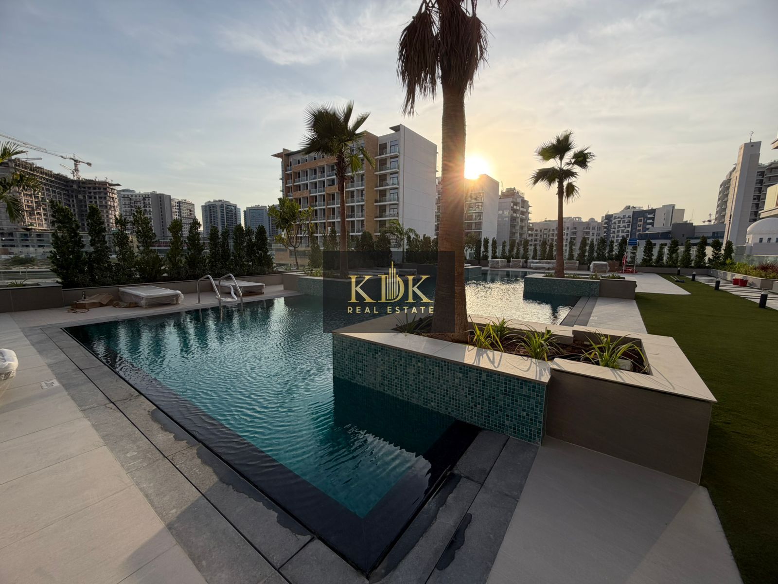 Brand New | Pool View | Ready to move