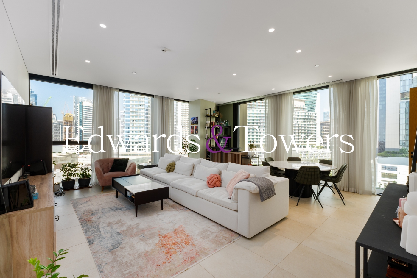 3 beds w/ Maid's | All En-suite | 2 parking spaces