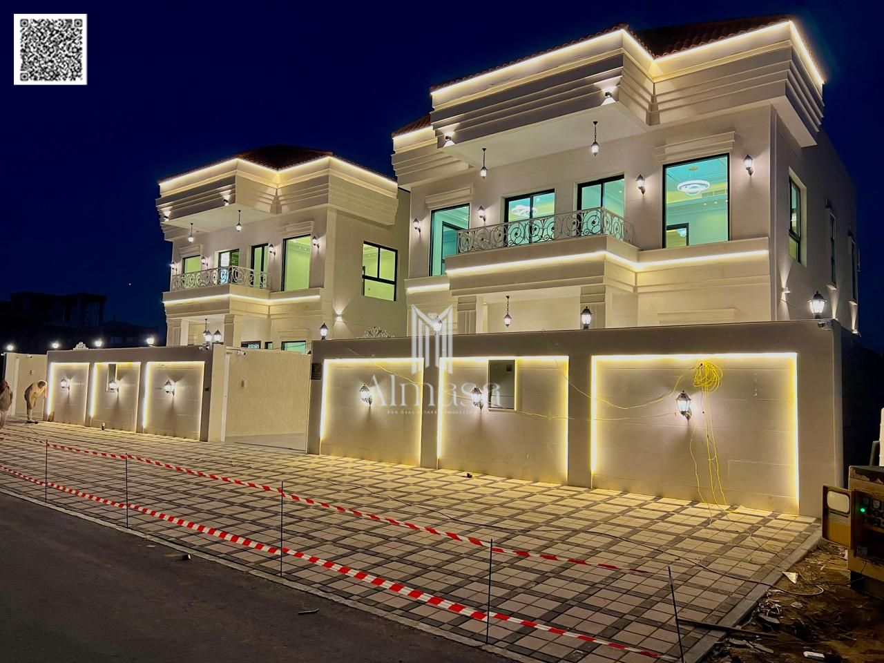 Enjoy luxury and tranquility in a distinctive classic villa in Ajman with ownership and registration fees included.