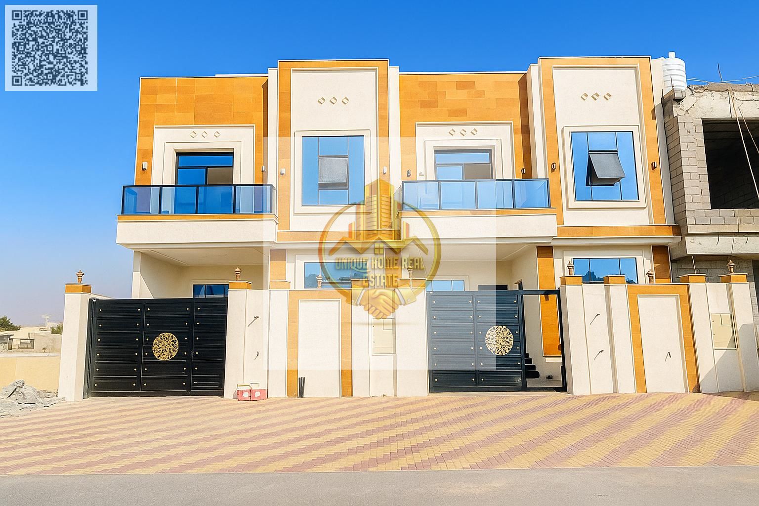 Luxury 5 Bedroom Townhouse For Sale | Built InWardrobs | Spacious Size Kitchen