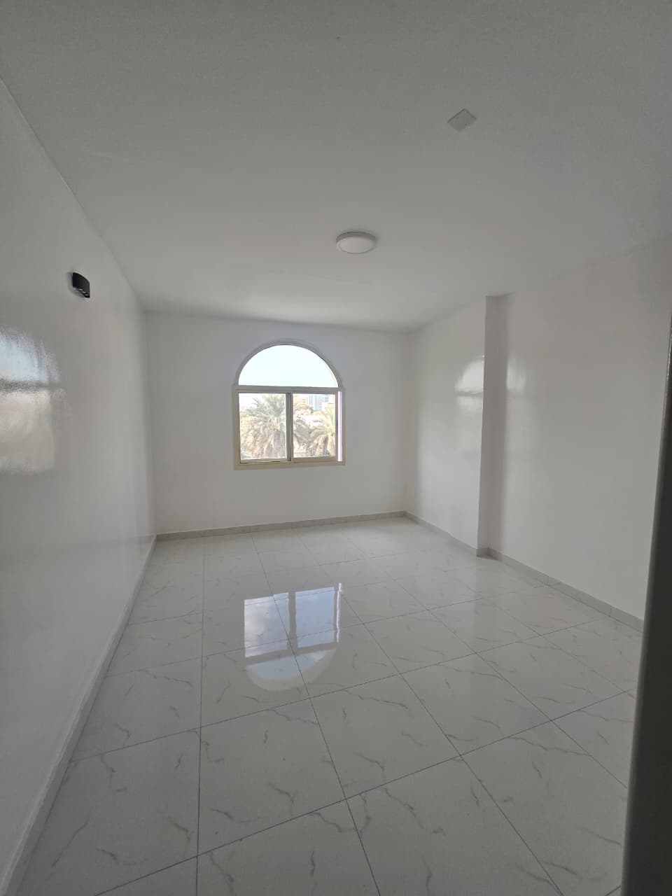 Annual Rent in Ajman Two-bedroom apartment with a living room, balcony, and four bathrooms. Split AC units. Location: Al Rawda 2 Price: AED