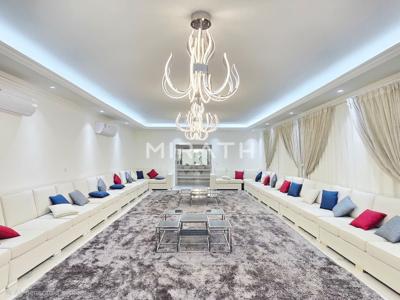 Elegant Family Villa | Private Pool | Elevator